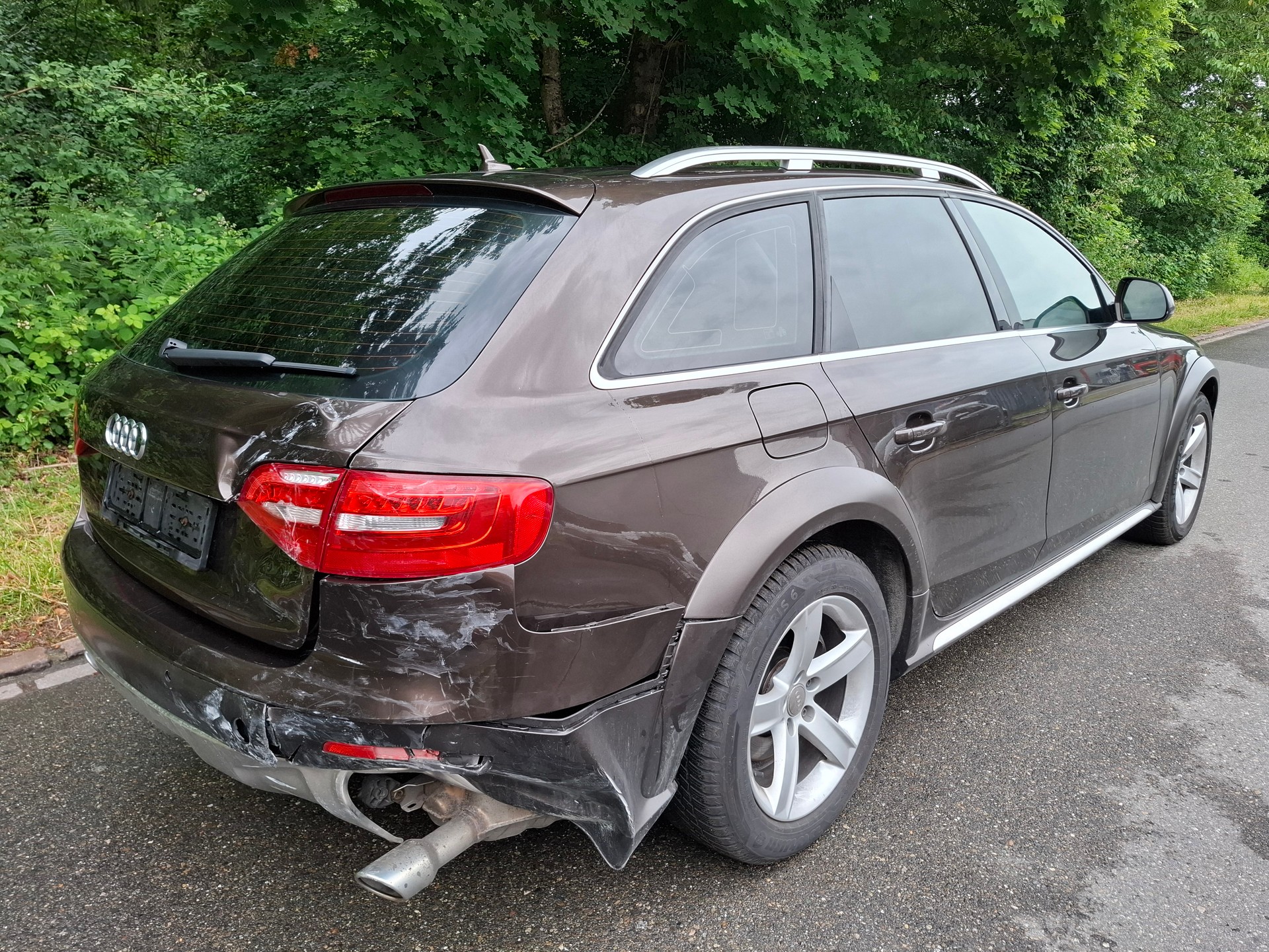 AUDI A4 allroad 3.0 TDI quattro S-tronic-image-6