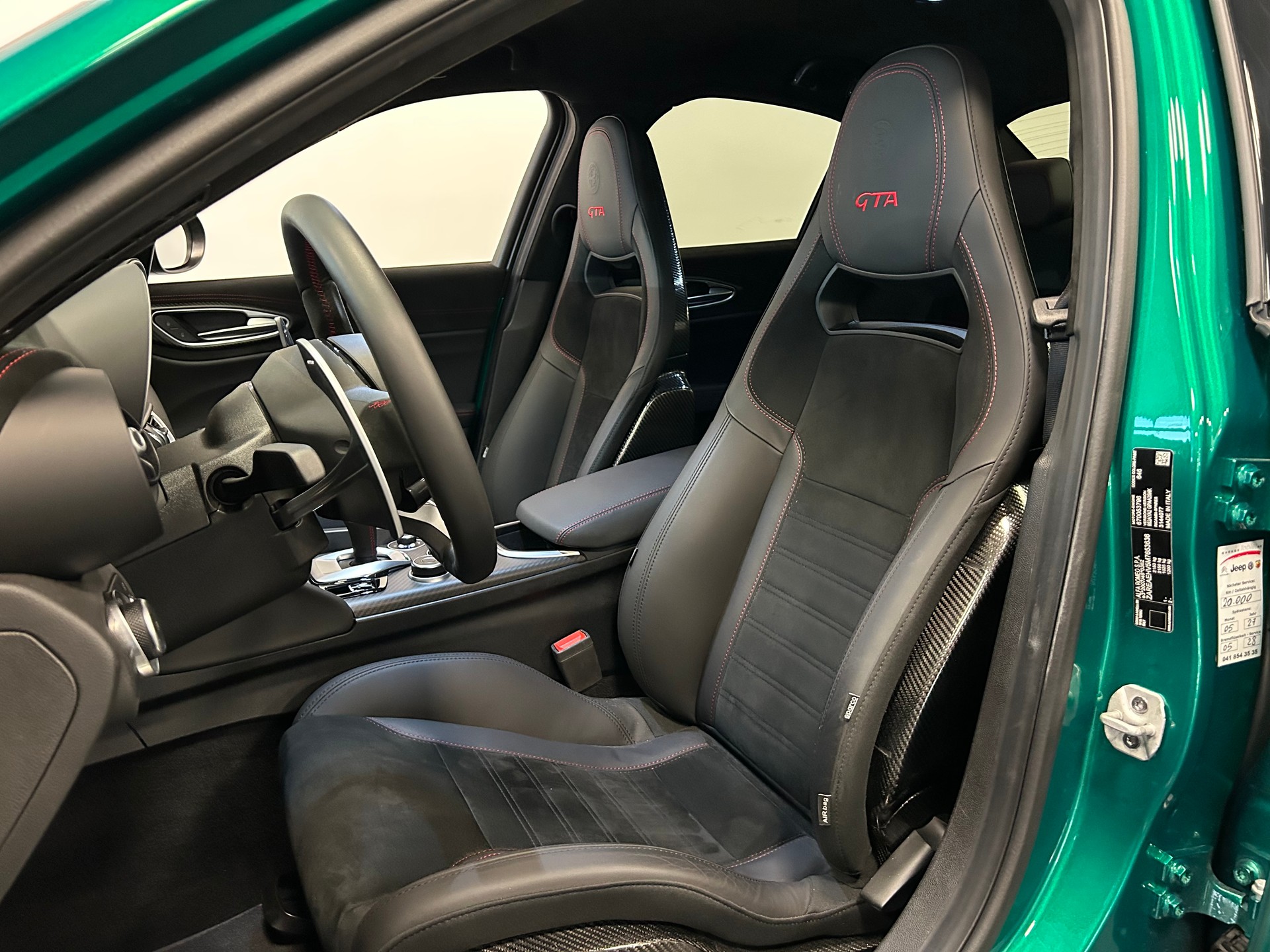 ALFA ROMEO Giulia 2.9 V6 GTA-image-10