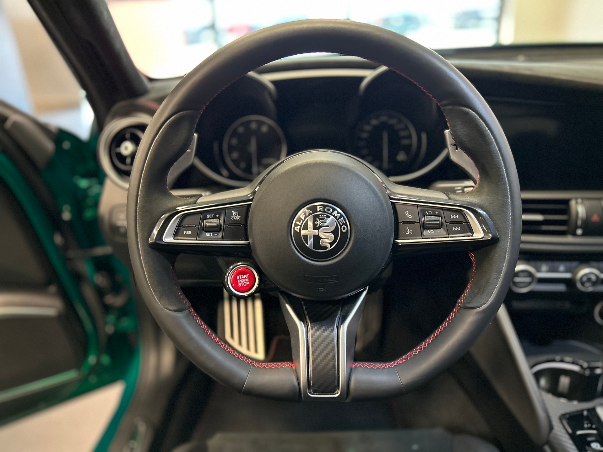 ALFA ROMEO Giulia 2.9 V6 GTA-image-13