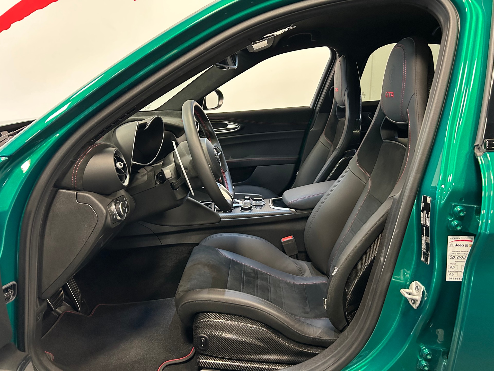 ALFA ROMEO Giulia 2.9 V6 GTA-image-9