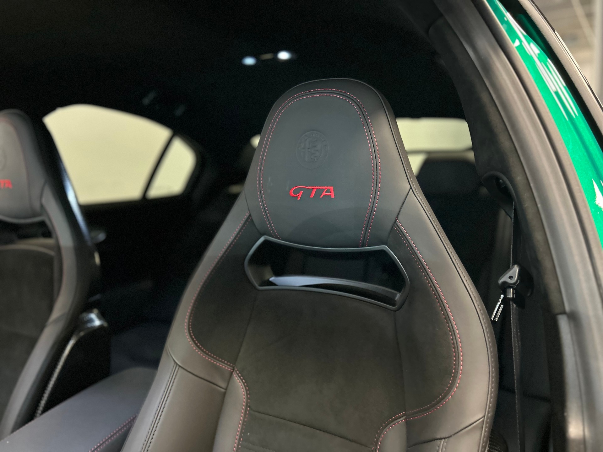 ALFA ROMEO Giulia 2.9 V6 GTA-image-11