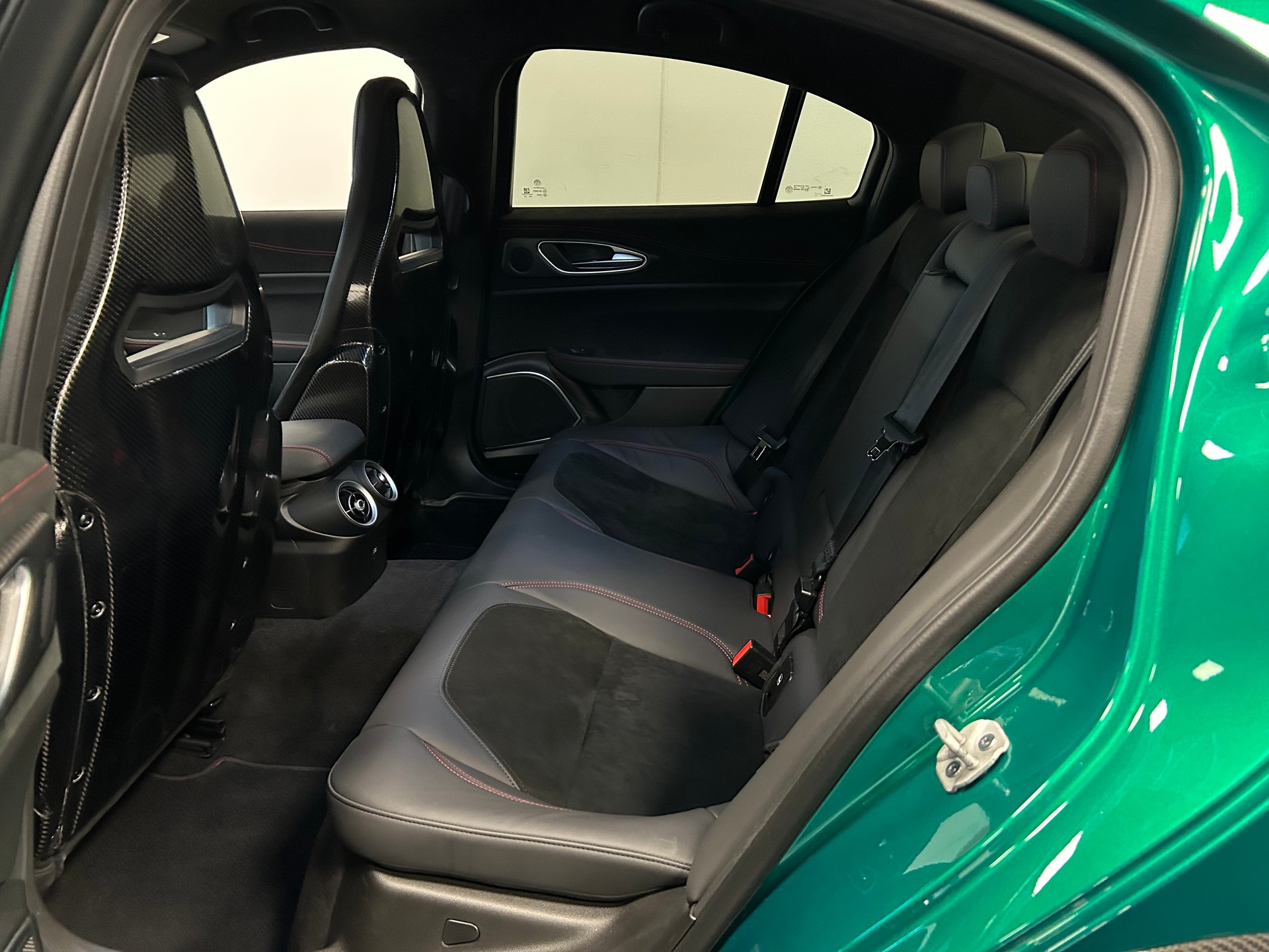 ALFA ROMEO Giulia 2.9 V6 GTA-image-15