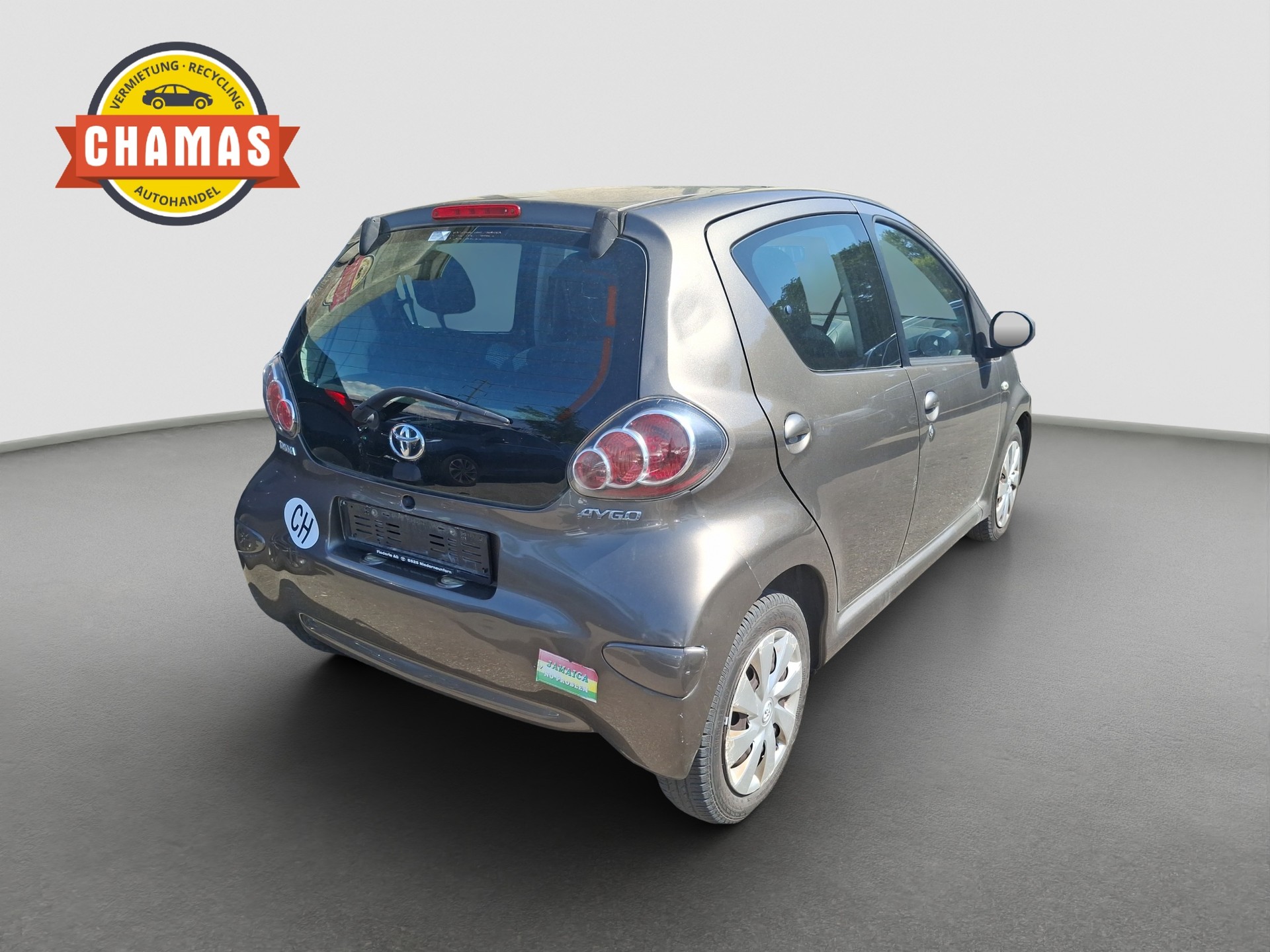TOYOTA Aygo 1.0 VVT-i Terra-image-2
