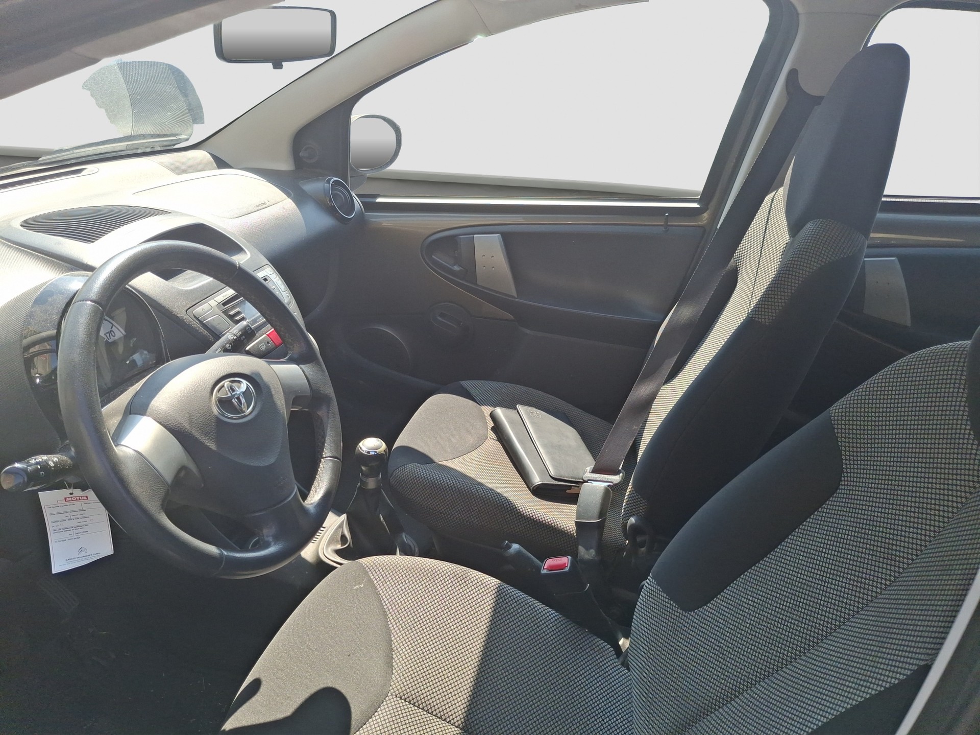 TOYOTA Aygo 1.0 VVT-i Terra-image-6
