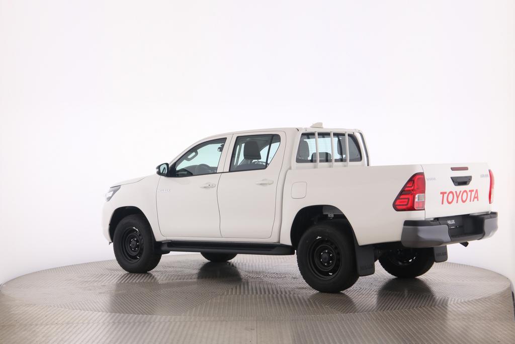 TOYOTA Hilux Double Cab.-Pick-up 2.8 D-4D 204 Comfort-image-9