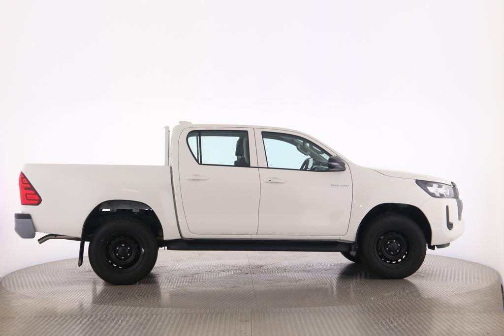 TOYOTA Hilux Double Cab.-Pick-up 2.8 D-4D 204 Comfort-image-18