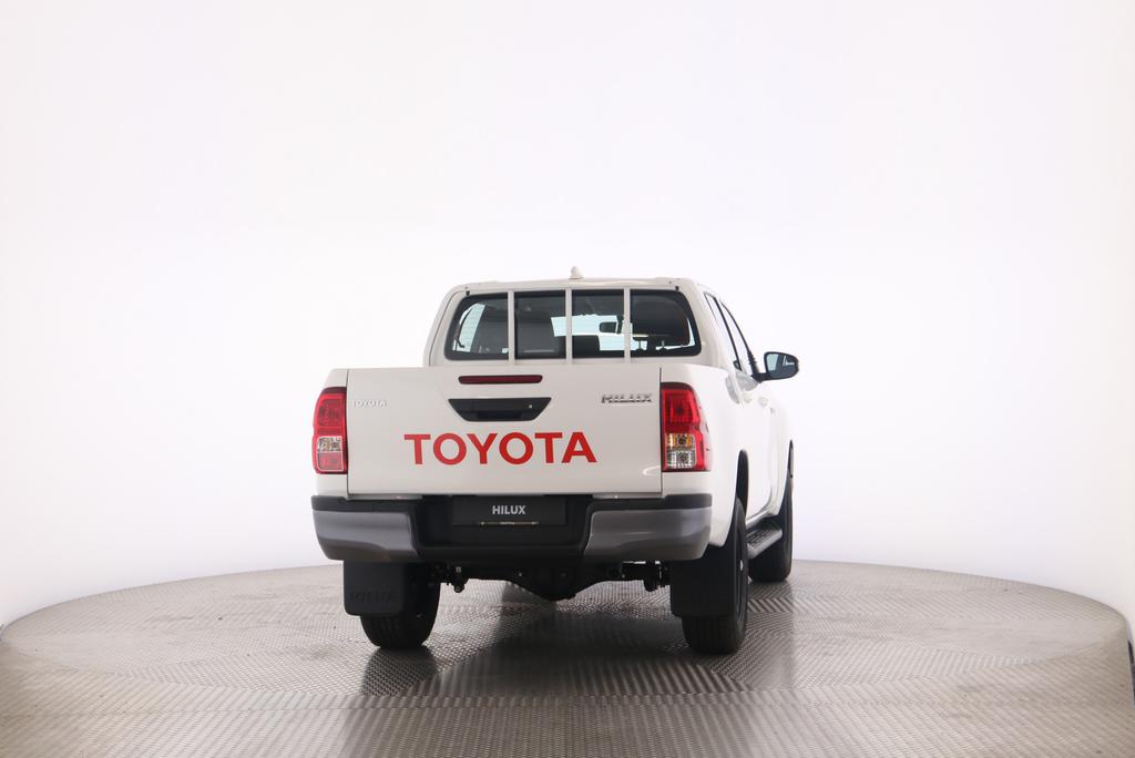 TOYOTA Hilux Double Cab.-Pick-up 2.8 D-4D 204 Comfort-image-13