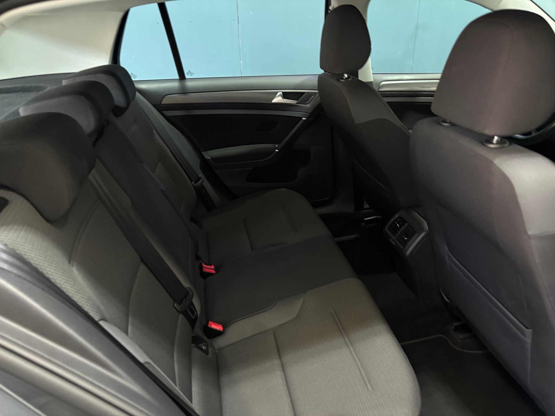 VW Golf 1.4 TSI Highline DSG-image-15