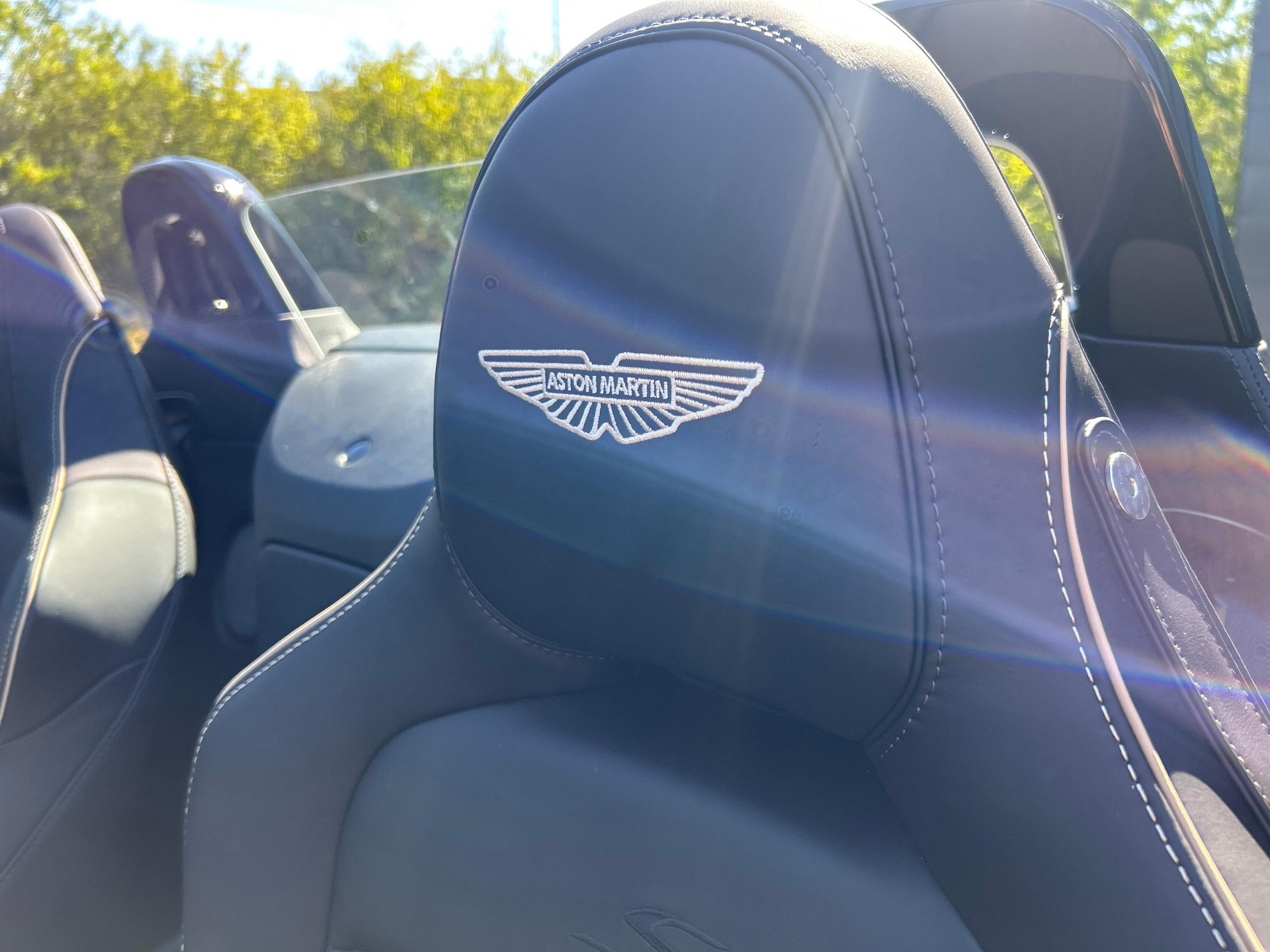 ASTON MARTIN V8 Vantage Roadster 4.0 S V8 Bi-Turbo-image-20
