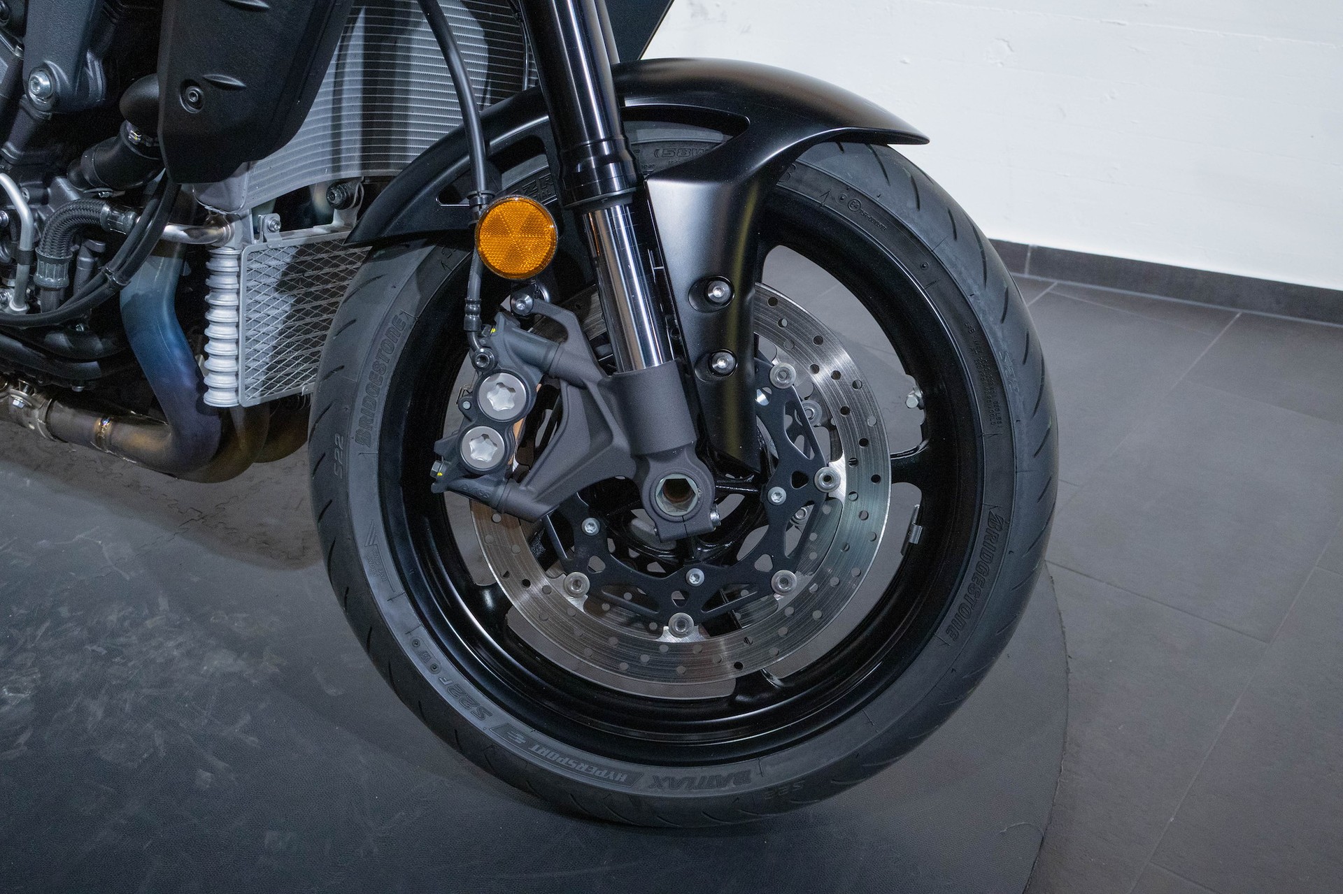YAMAHA MT-10-image-14