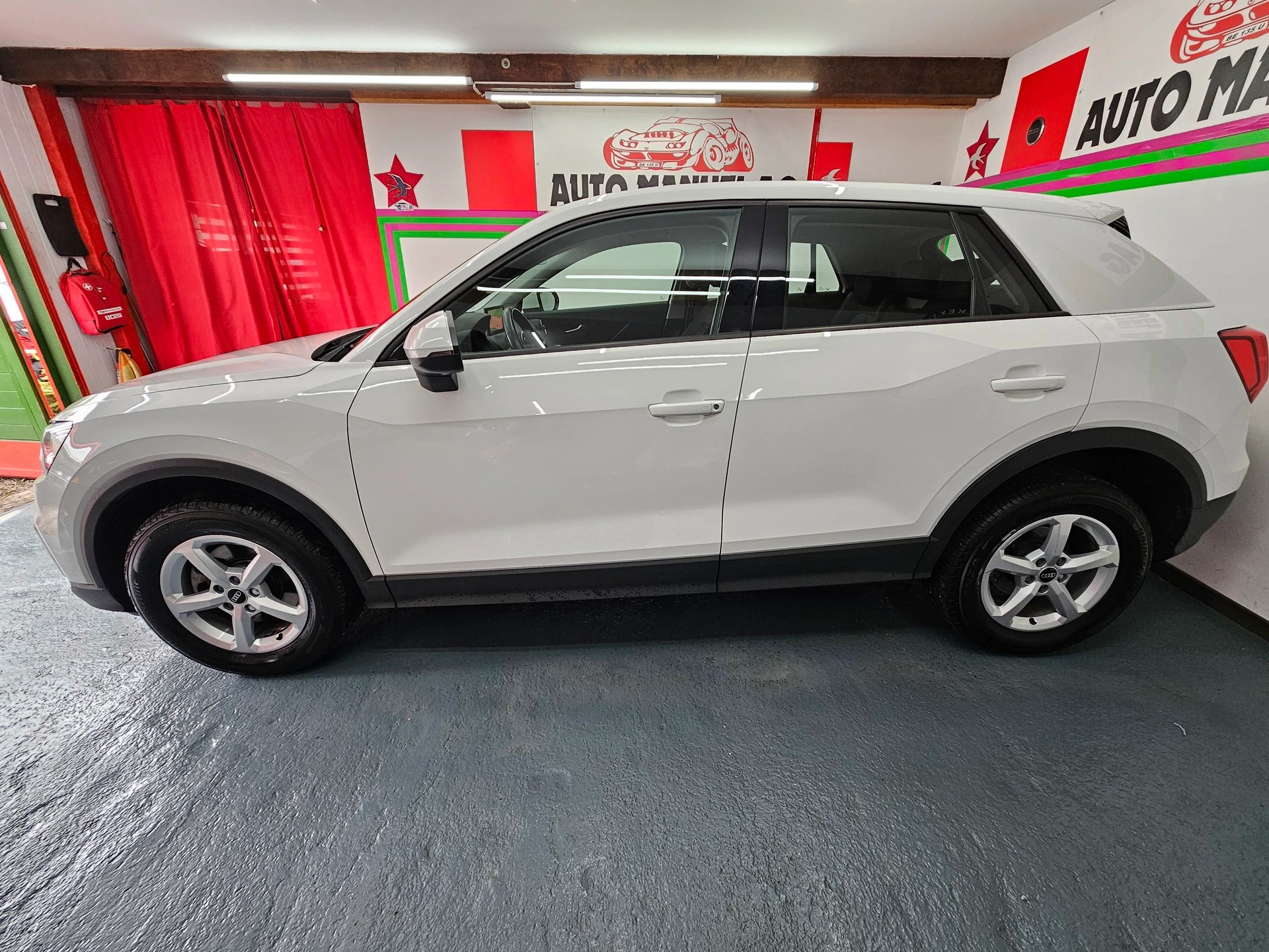 AUDI Q2 35 TDI quattro Sport S-tronic-image-3