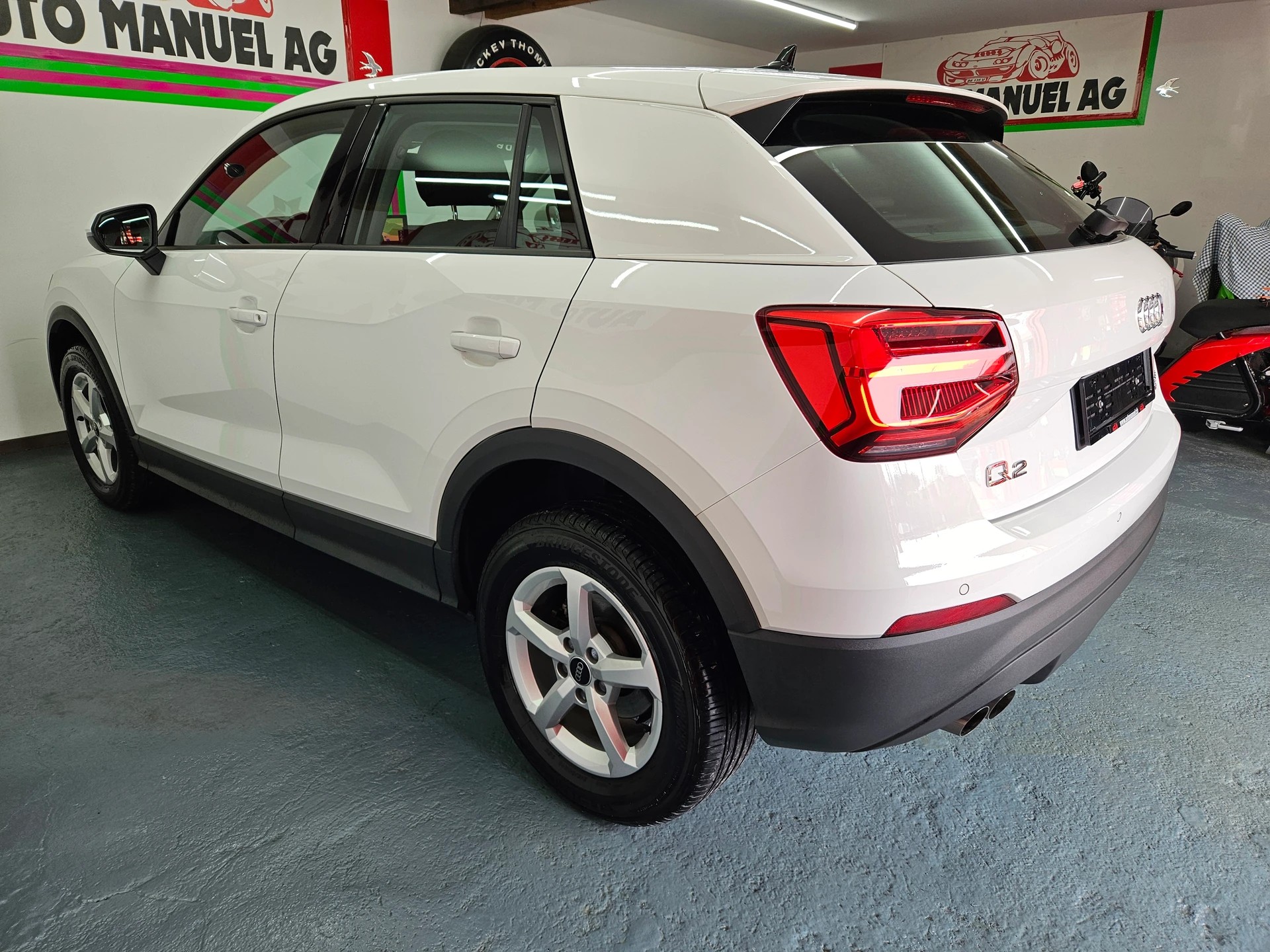 AUDI Q2 35 TDI quattro Sport S-tronic-image-6