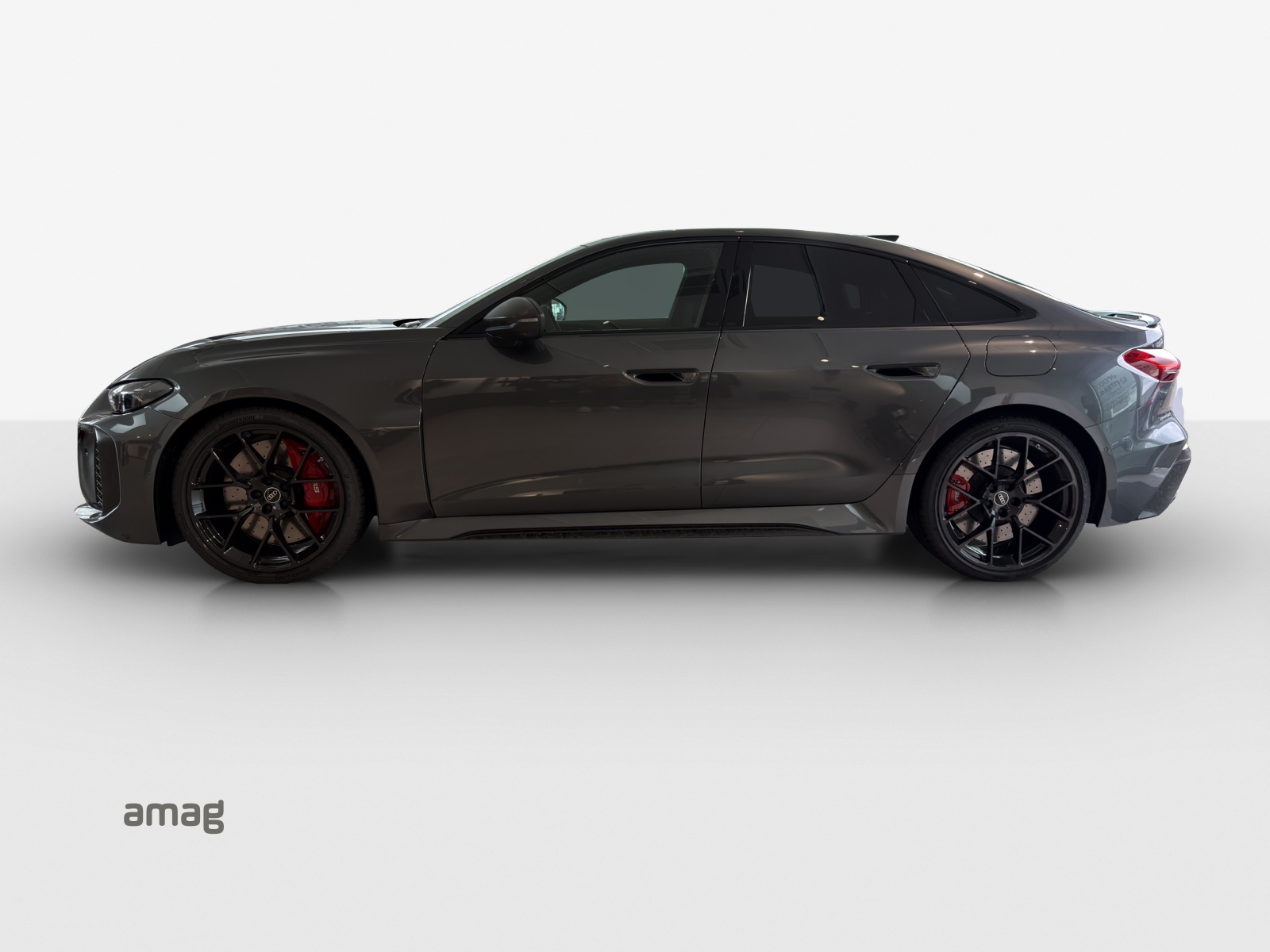 AUDI RS 5 Limousine TFSI 470 kW Tiptronic quattro-showroom-element-1