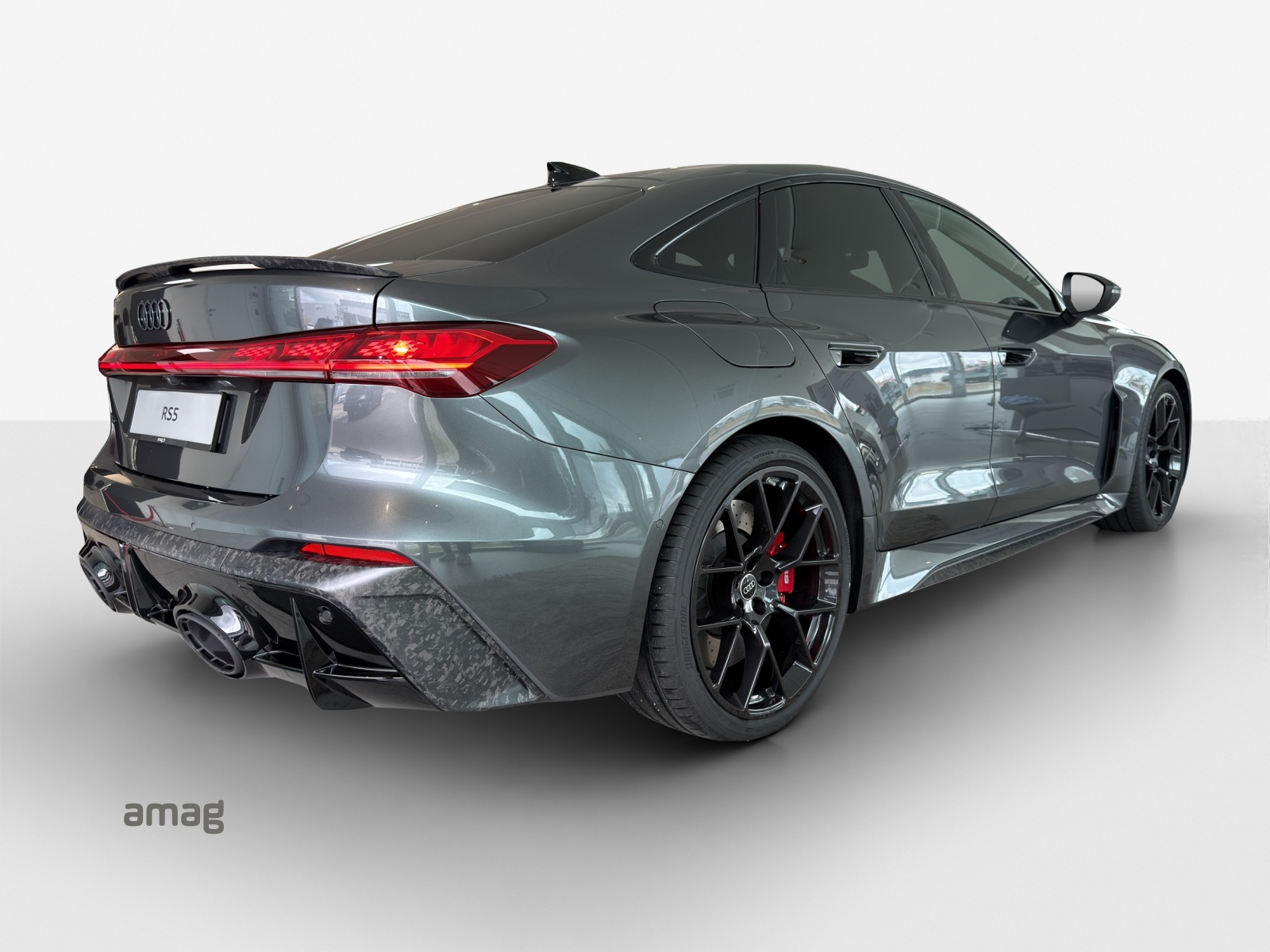 AUDI RS 5 Limousine TFSI 470 kW Tiptronic quattro-image-4