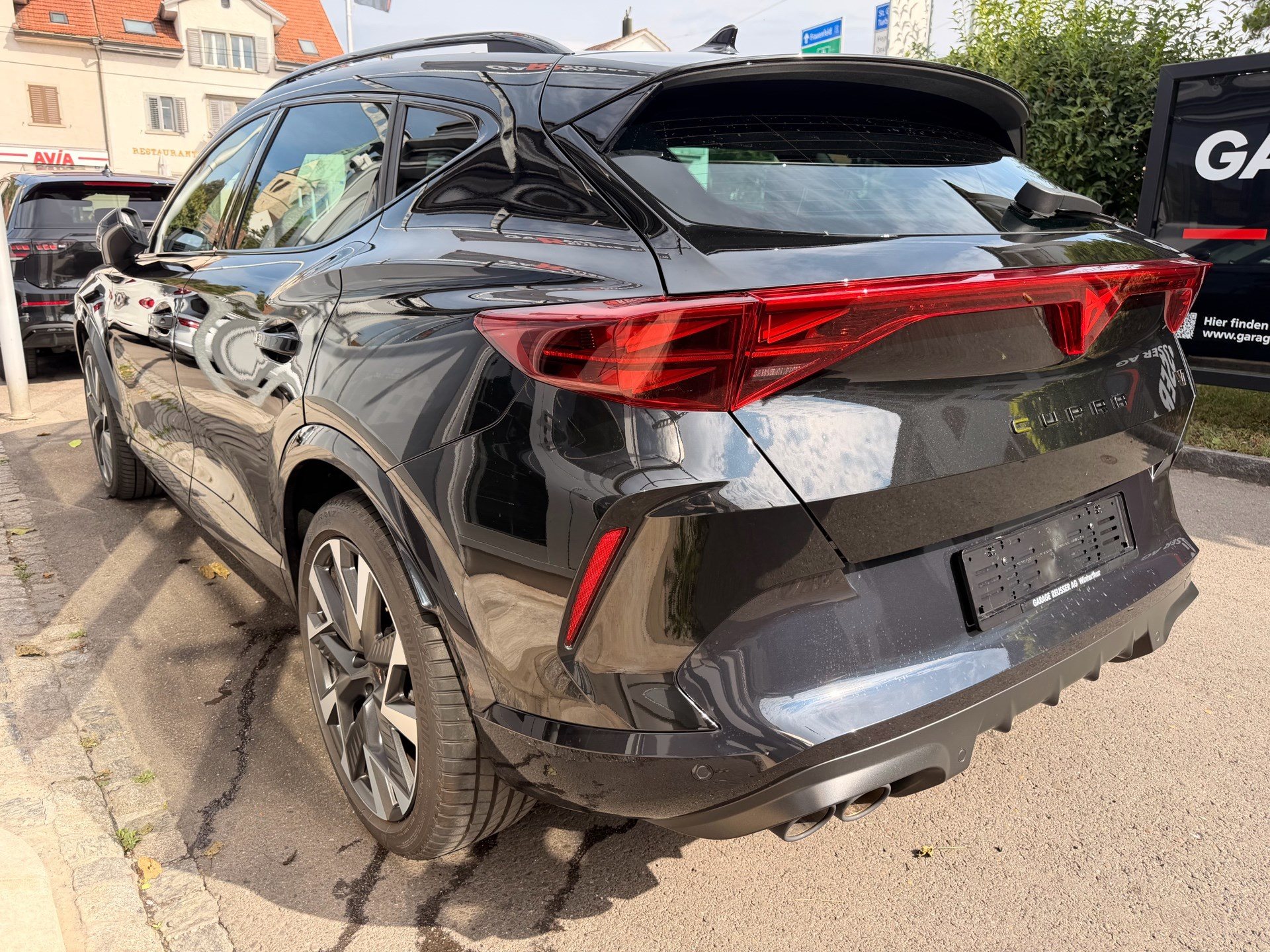 CUPRA Formentor VZ 2.0 TSI 333 PS 4Drive ***PANORAMADACH***-image-5