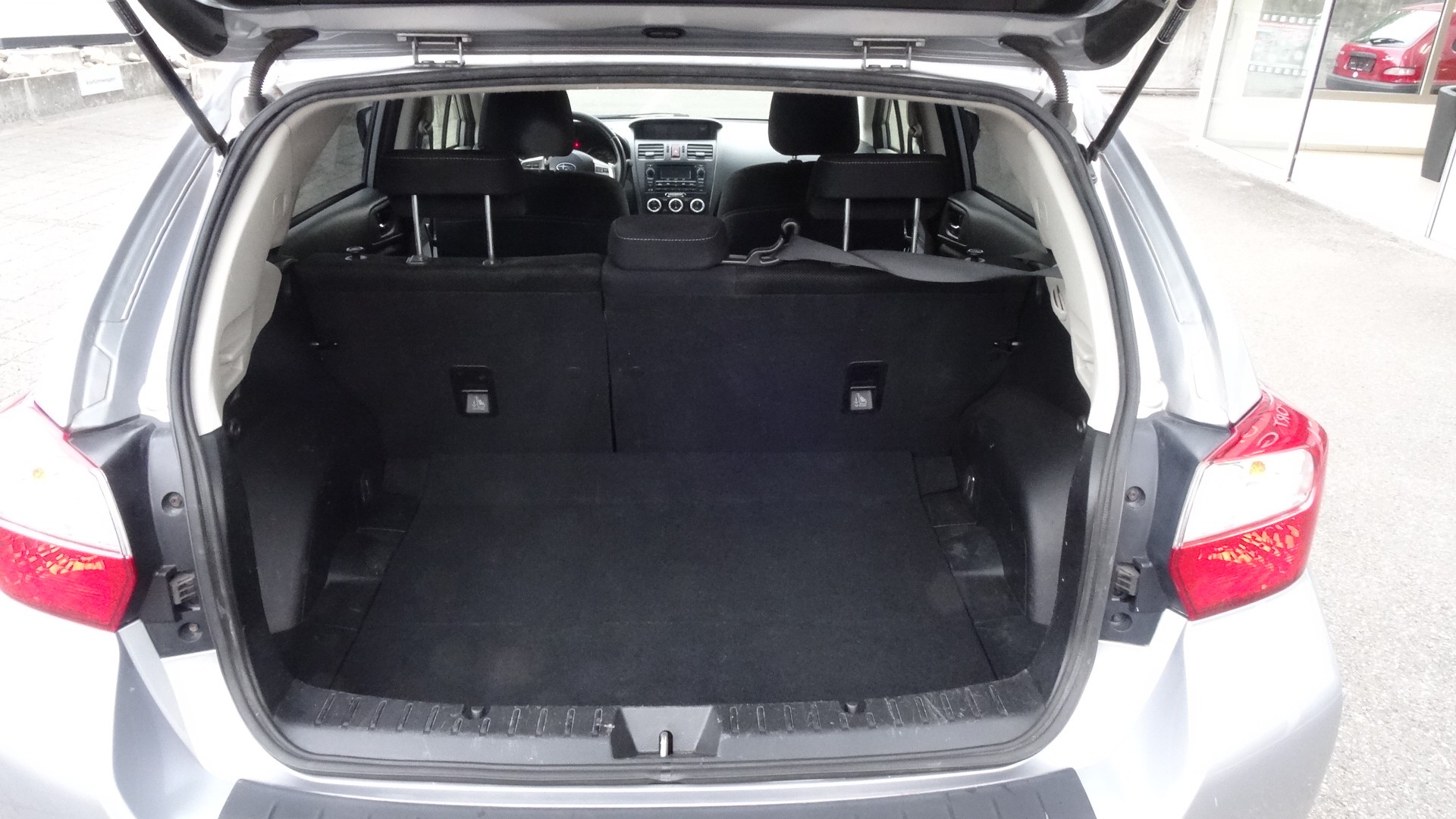 SUBARU XV 2.0 Swiss One AWD CVT-image-9