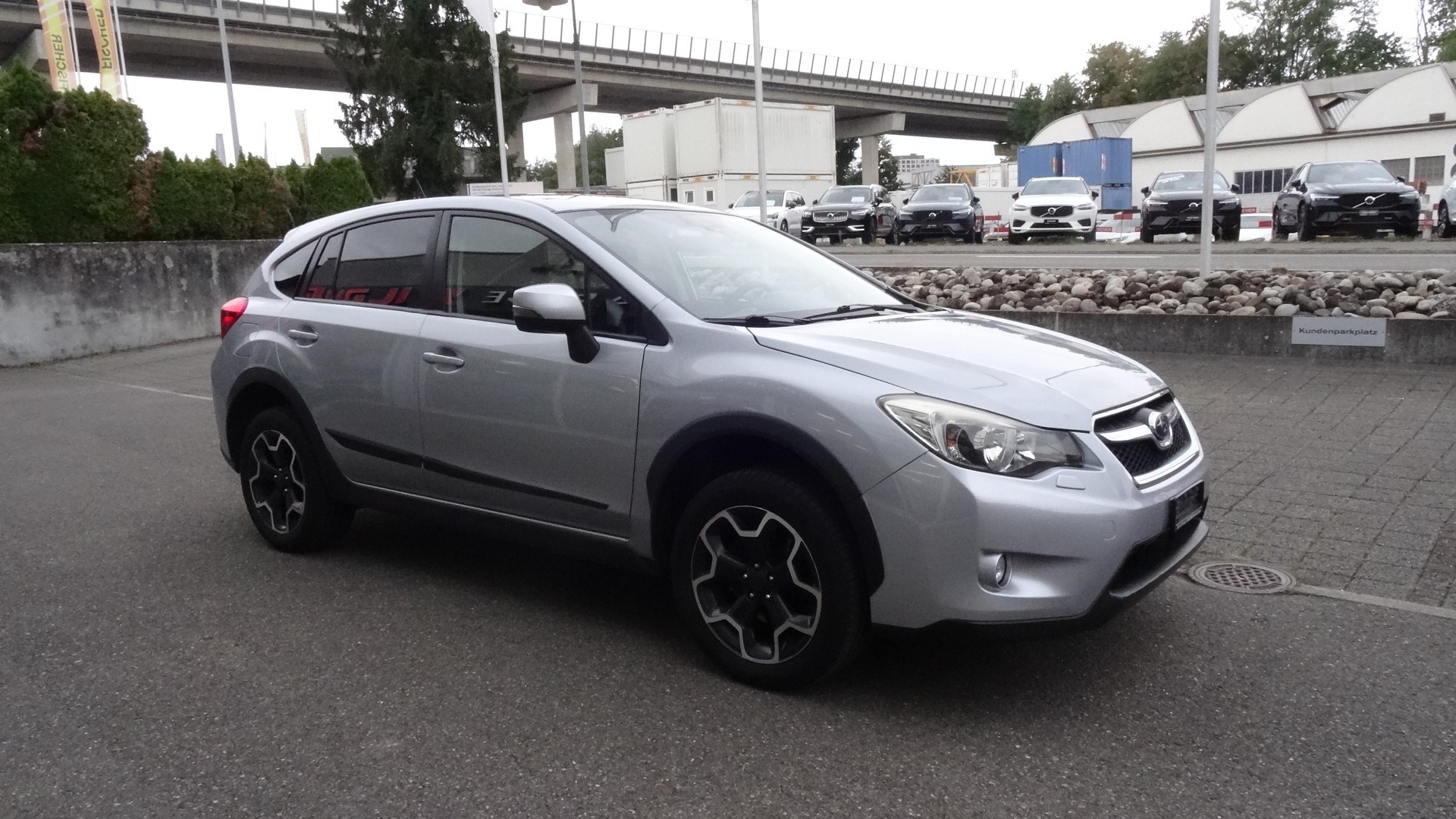 SUBARU XV 2.0 Swiss One AWD CVT-showroom-element-2