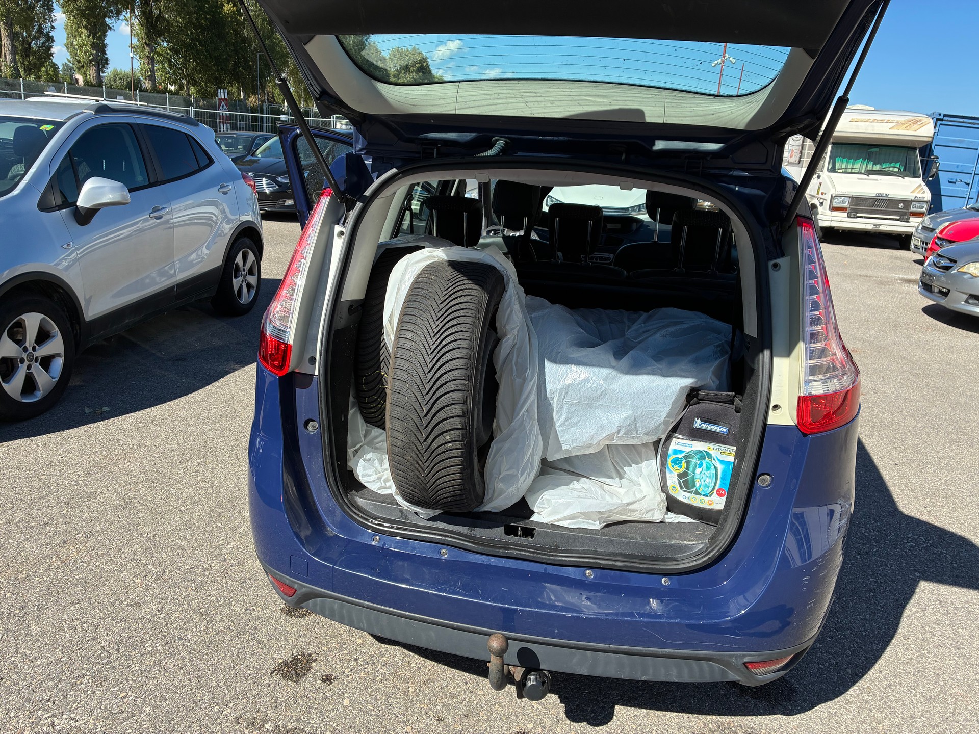 RENAULT Grand Scénic 1.5 dCi Bose EDC-image-12