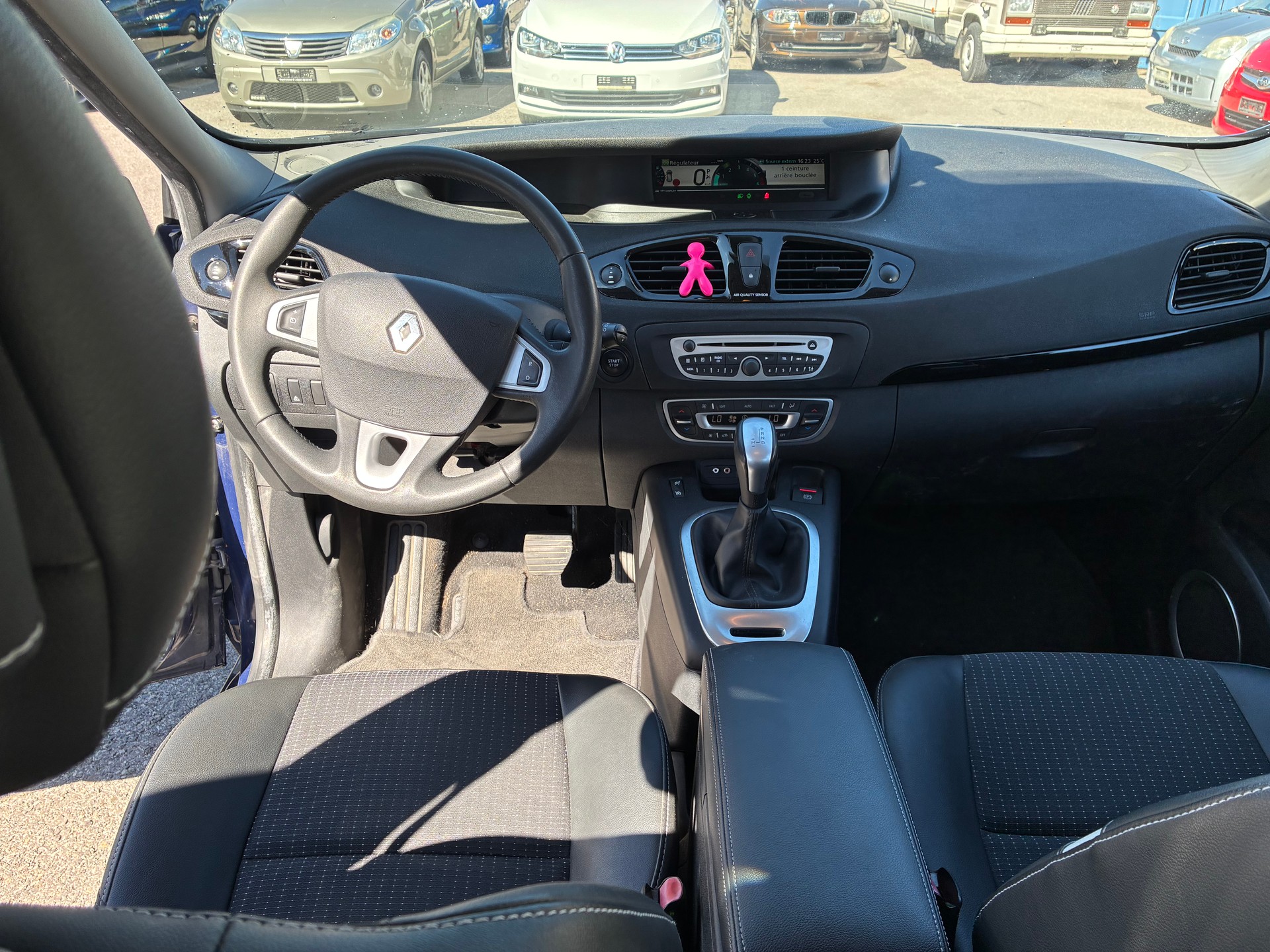 RENAULT Grand Scénic 1.5 dCi Bose EDC-image-11