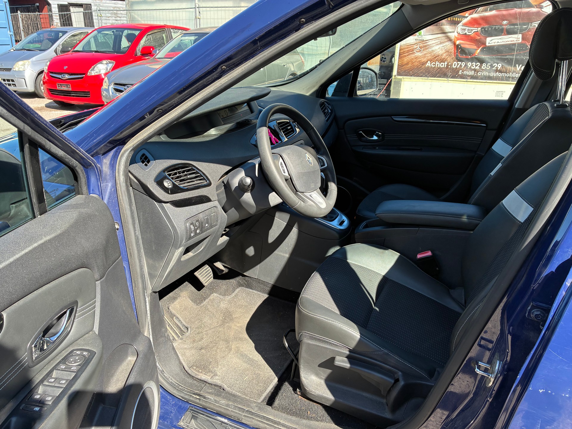 RENAULT Grand Scénic 1.5 dCi Bose EDC-image-9