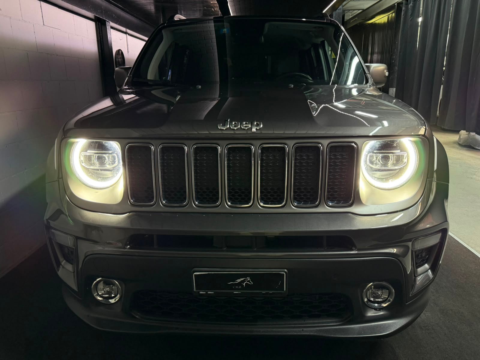 JEEP Renegade 1.3 Turbo Limited AWD-image-5