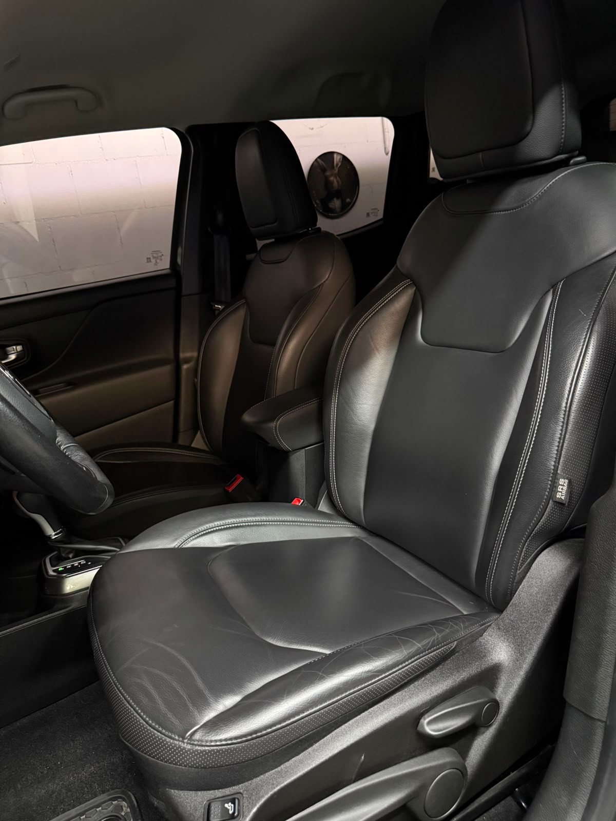 JEEP Renegade 1.3 Turbo Limited AWD-image-10