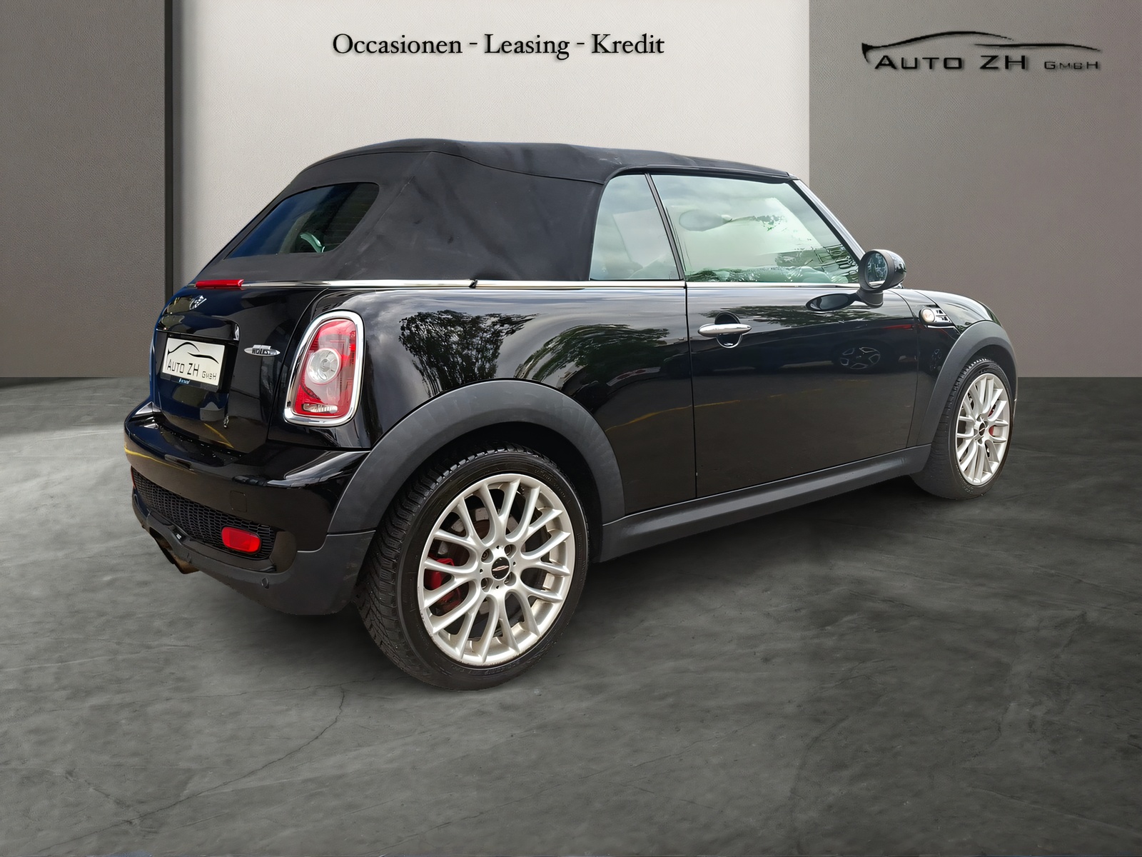 MINI Cooper John Cooper Works Cabriolet-image-3