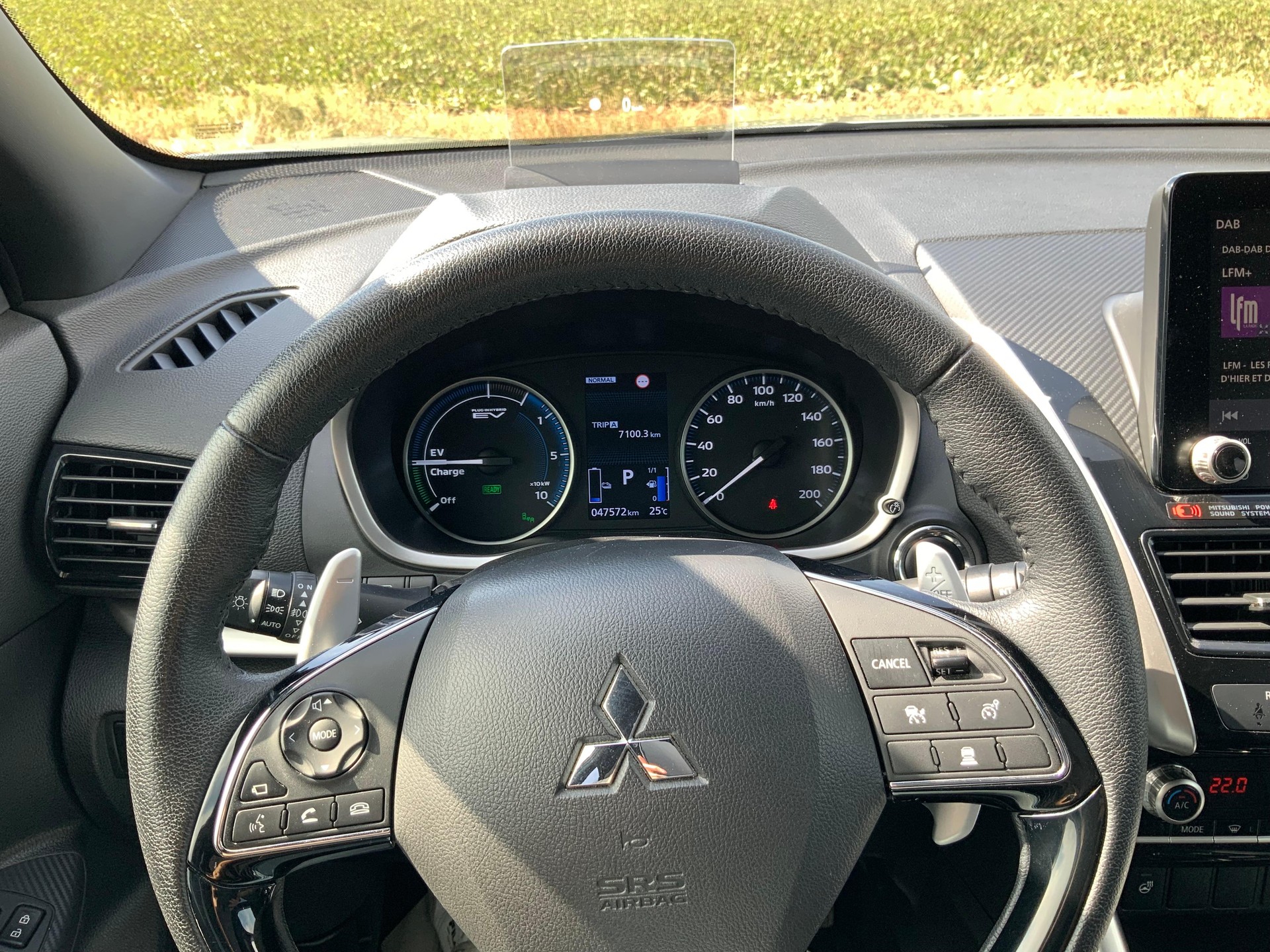 MITSUBISHI Eclipse Cross 2.4 PHEV Instyle 4x4-image-9