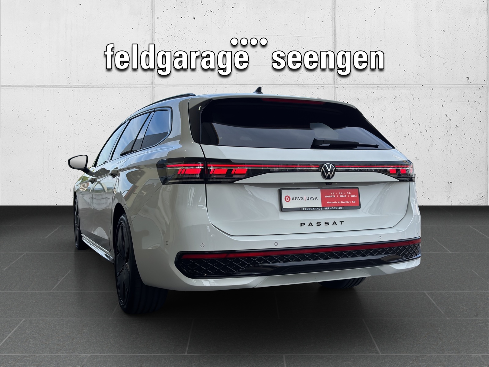 VW Passat Variant 2.0 TDI R-Line 4 Motion DSG CH-Fahrzeug mit Werksgarantie bis 2028 mit AHK, Leder & Winterräder-image-6