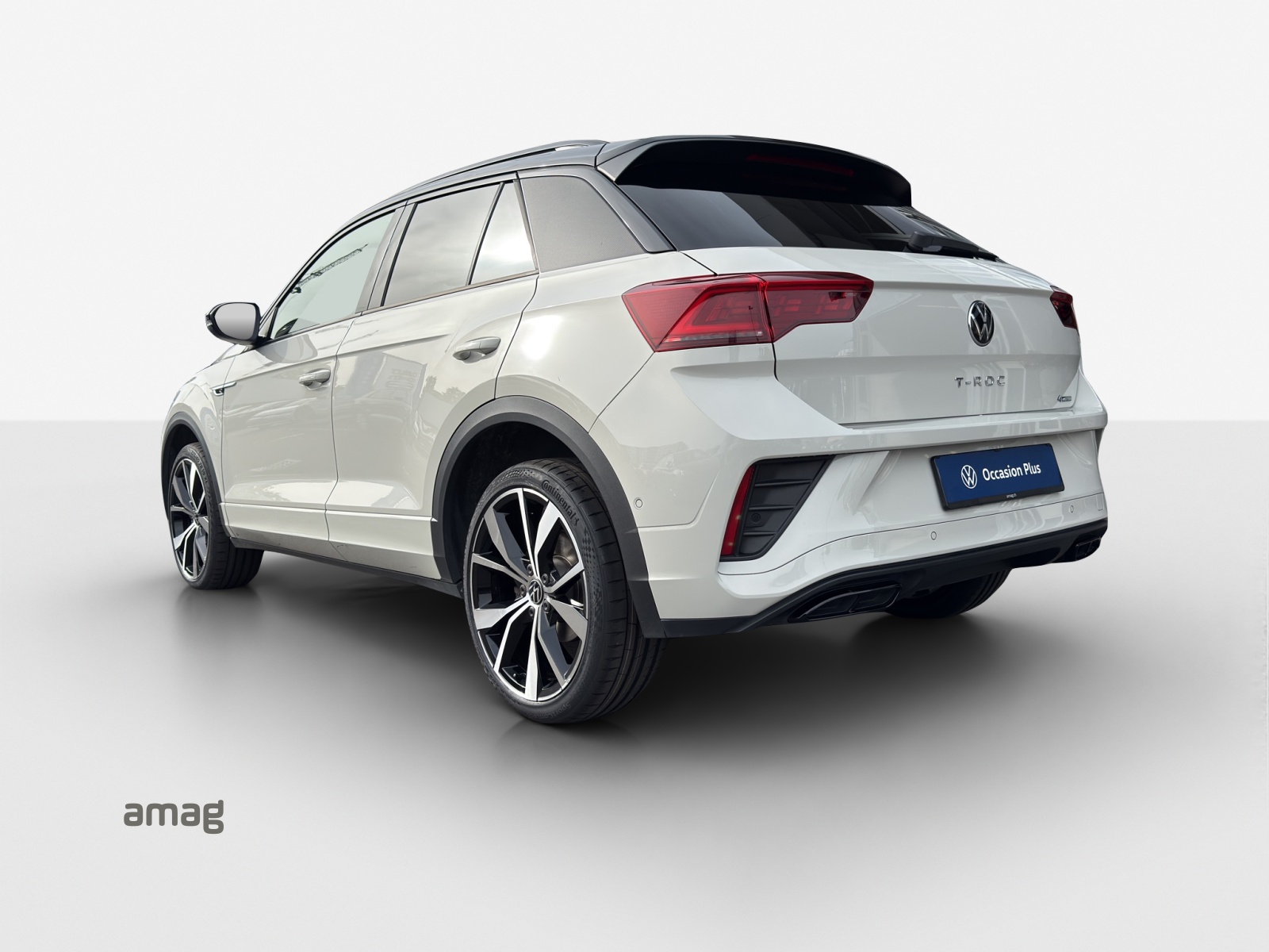 VW T-Roc 2.0 TSI R-Line DSG 4Motion-image-2