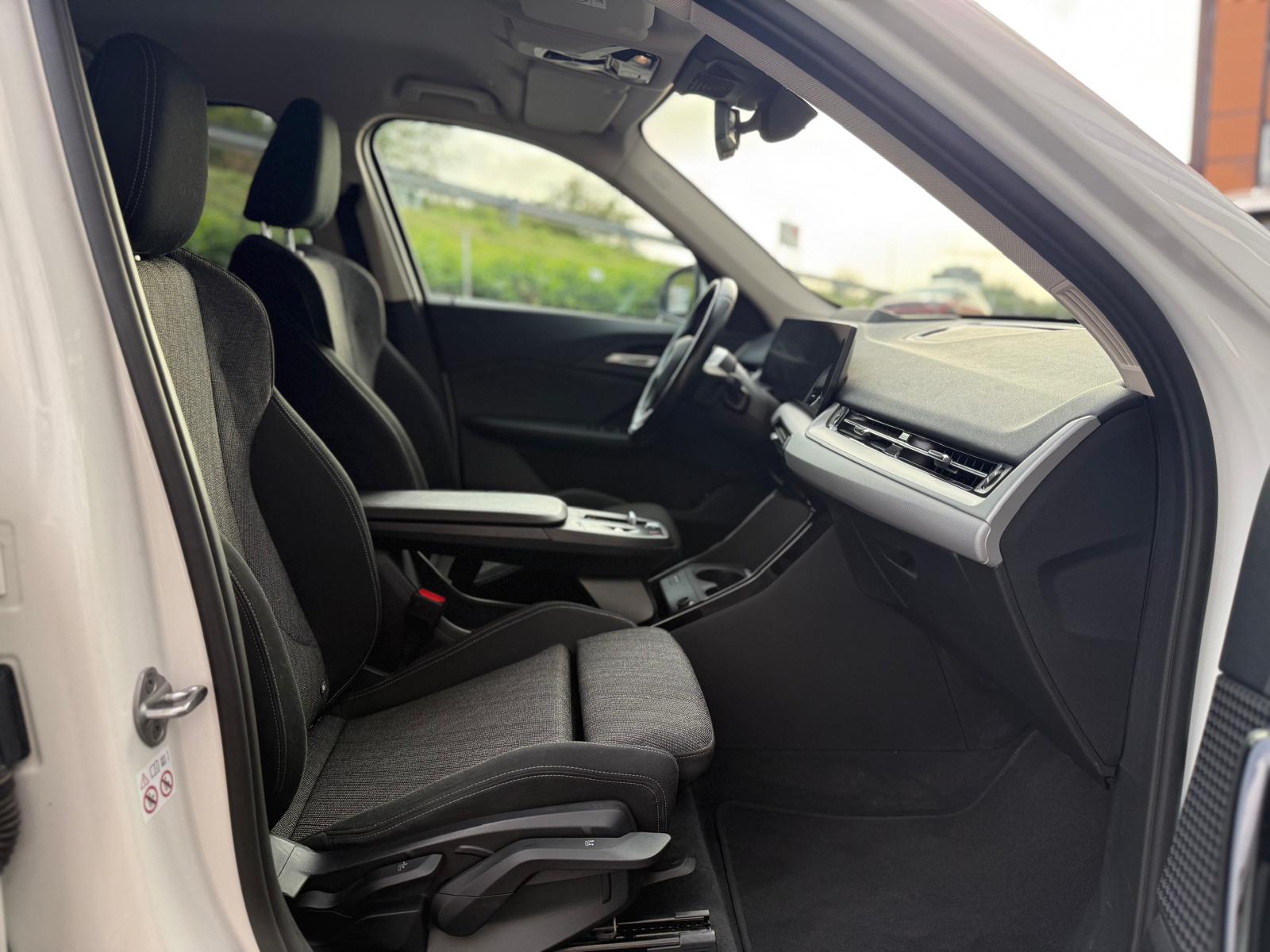 BMW X1 xDrive 20d 48V Kamera 360° ** Anh-Kupplung ** Sitzheizung ** H-UP-Disp ** PDC V+H ** Neues Modell 2023 **-image-7