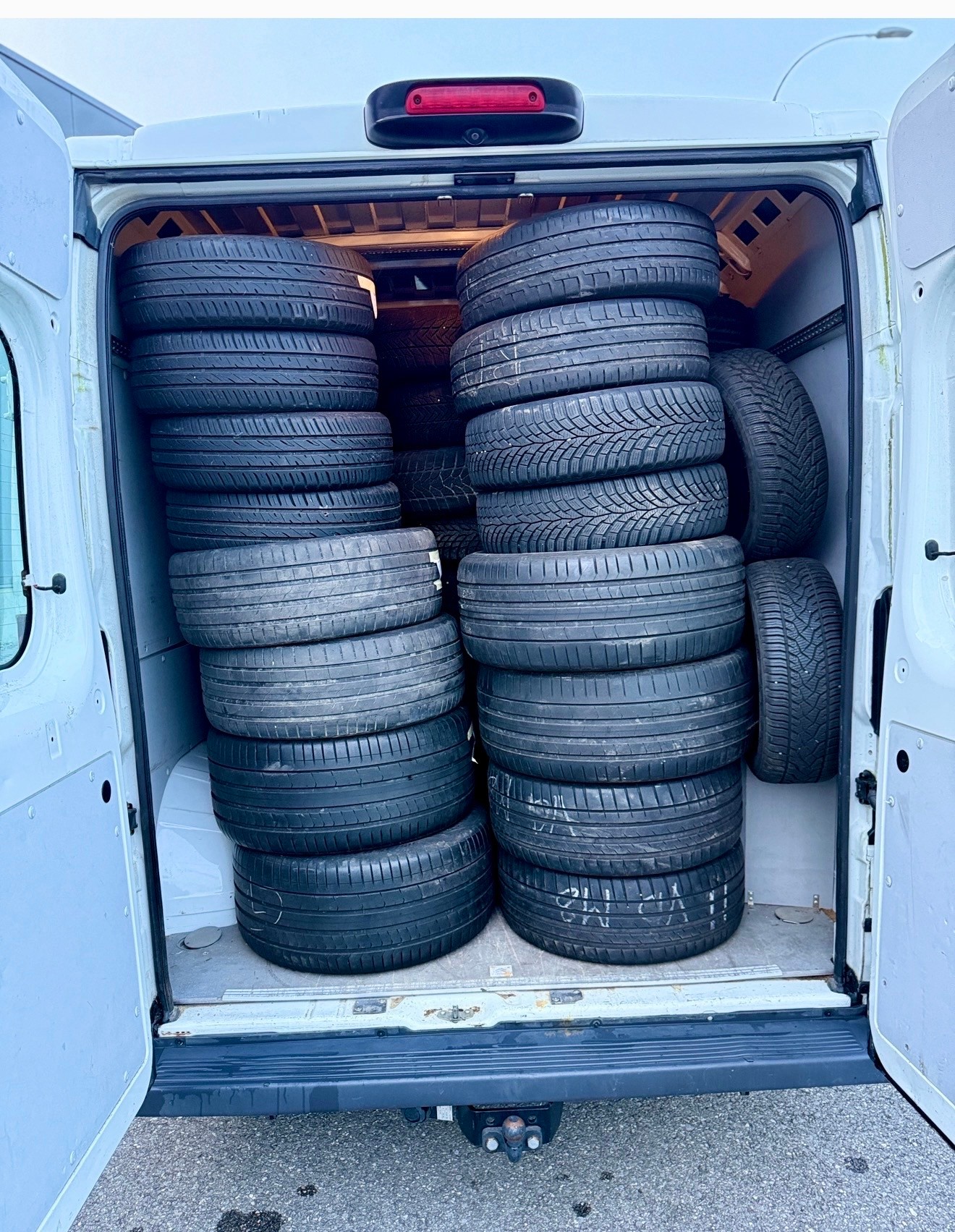 CITROEN Jumper 35 2.0 BlueHDi 130 Confort L3H2-image-13