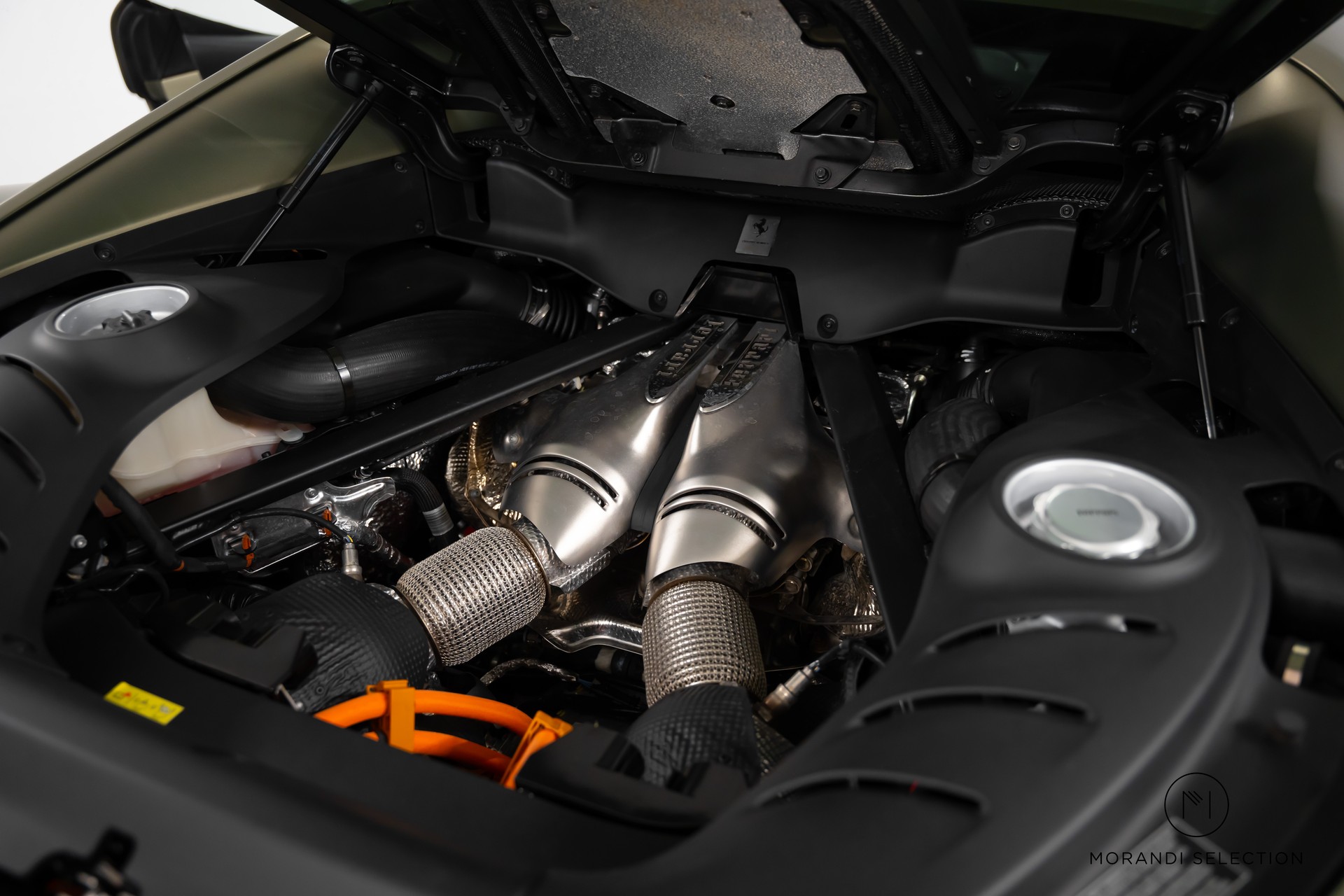 FERRARI 296 GTB 3.0 Turbo-image-15