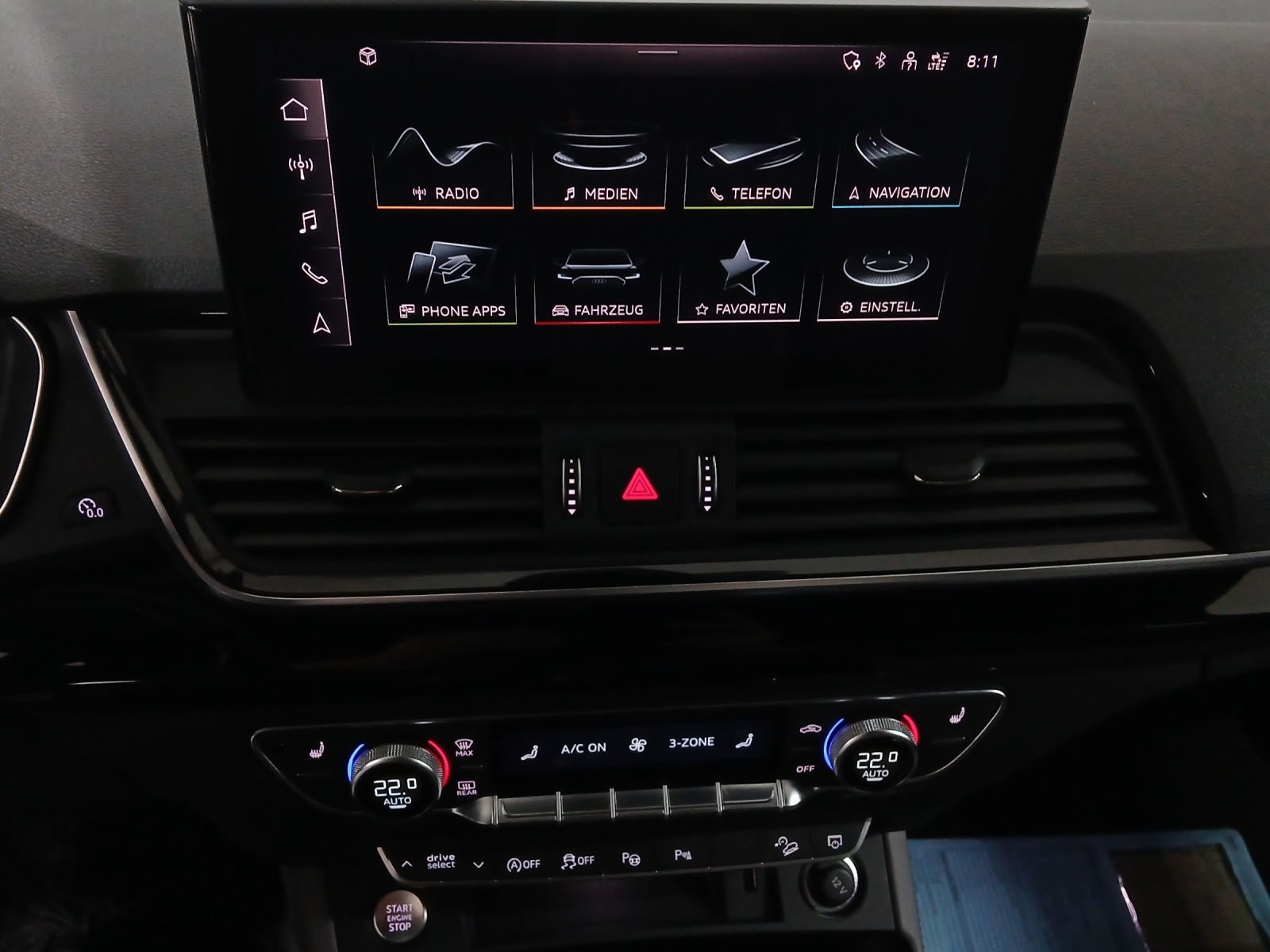 AUDI Q5 Sportback 45 TFSI S line quattro S-tronic-image-10