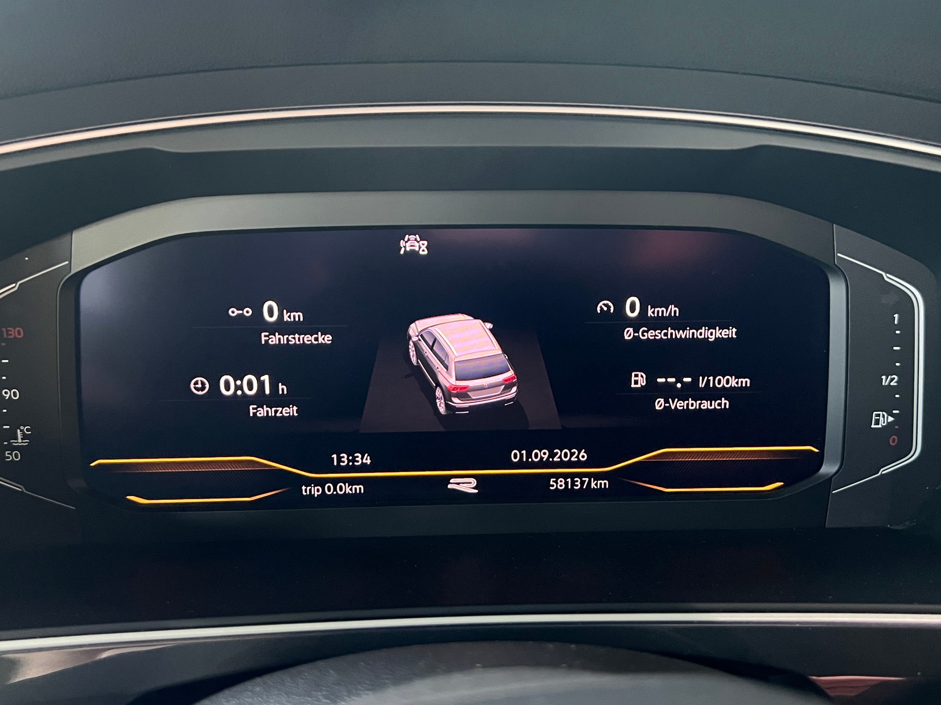 VW Tiguan 2.0TSI R-Line 4Motion DSG-image-13