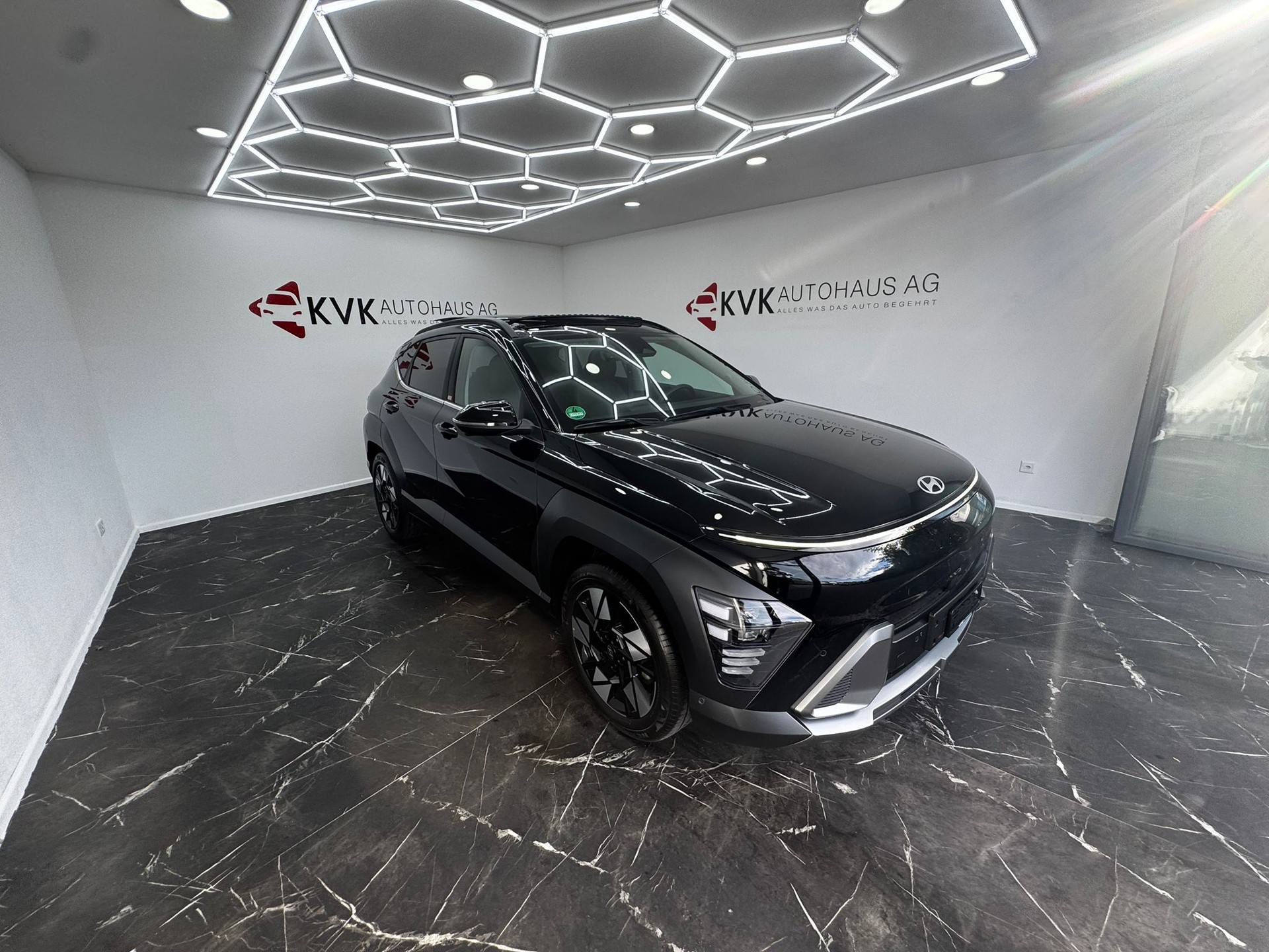 HYUNDAI Kona 1.6 GDi HEV Vertex DCT | Vollaustattung | Panorama | 5 Jahre Werksgarantie | 8-fach bereift |-image-4