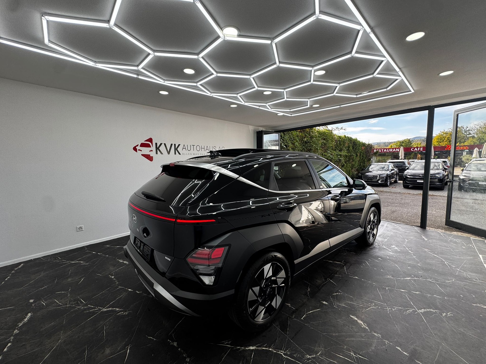 HYUNDAI Kona 1.6 GDi HEV Vertex DCT | Vollaustattung | Panorama | 5 Jahre Werksgarantie | 8-fach bereift |-image-7