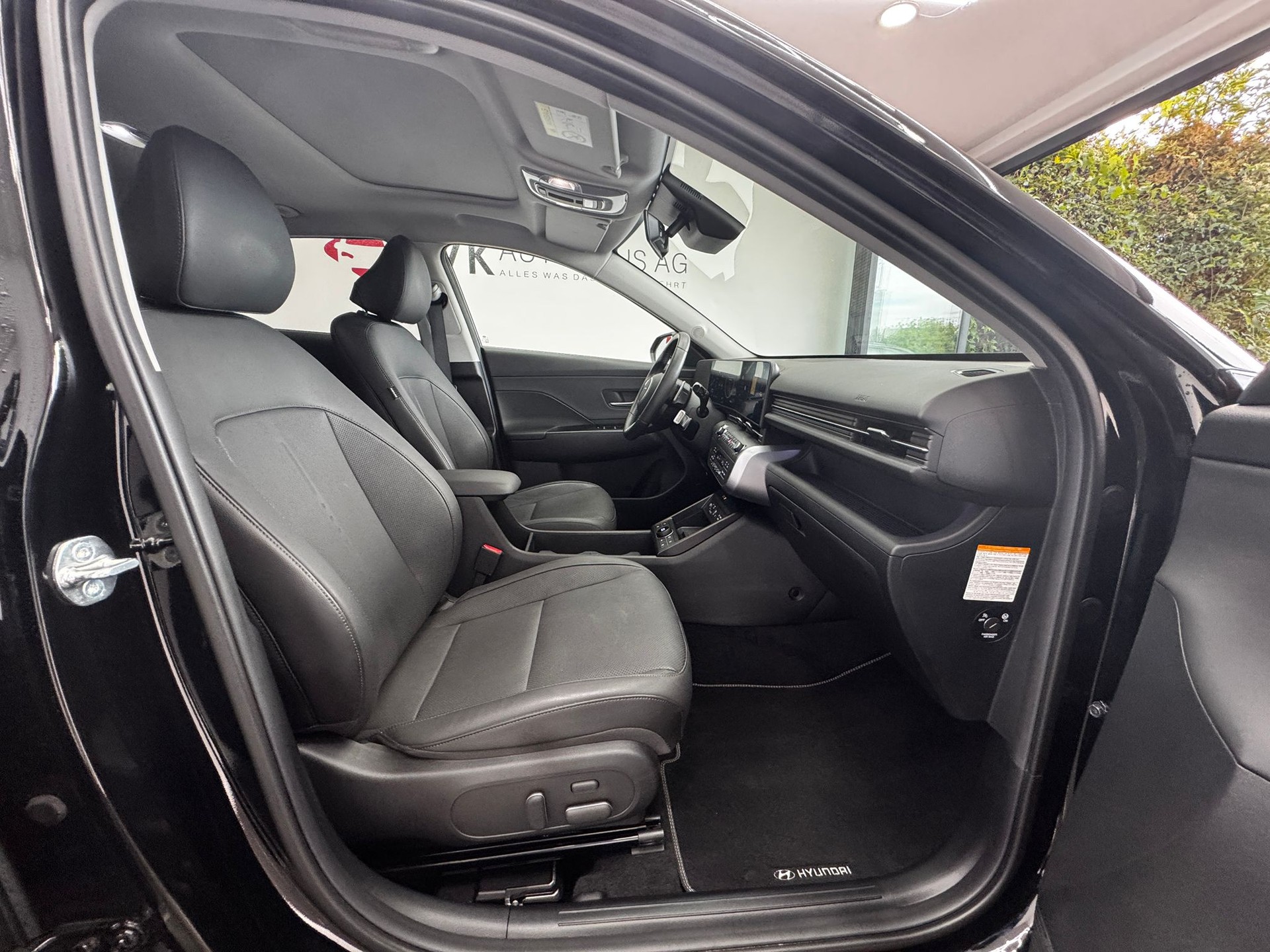 HYUNDAI Kona 1.6 GDi HEV Vertex DCT | Vollaustattung | Panorama | 5 Jahre Werksgarantie | 8-fach bereift |-image-17