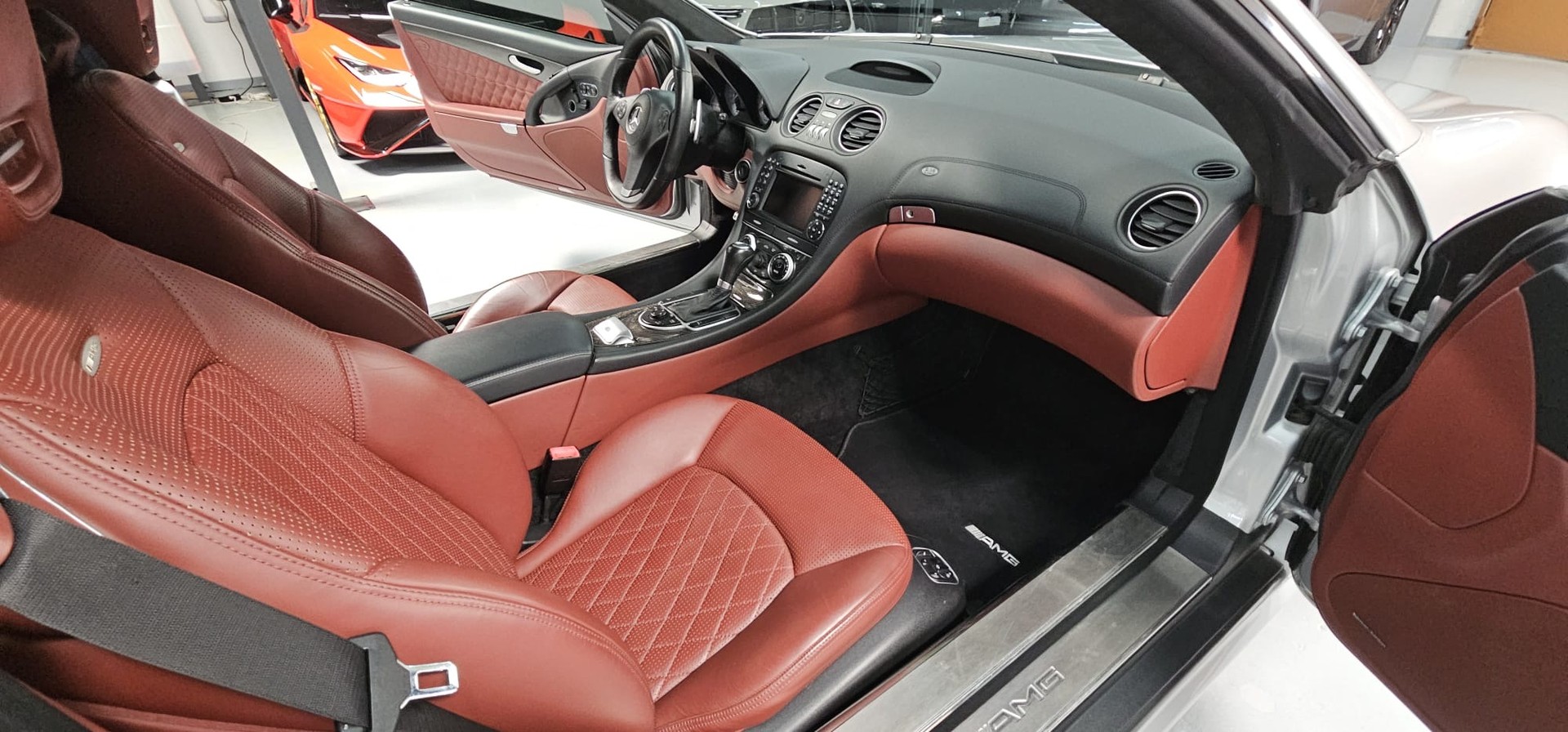MERCEDES-BENZ SL 65 AMG Speedshift-image-10