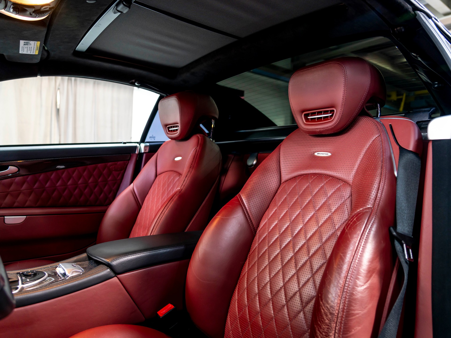 MERCEDES-BENZ SL 65 AMG Speedshift-image-25