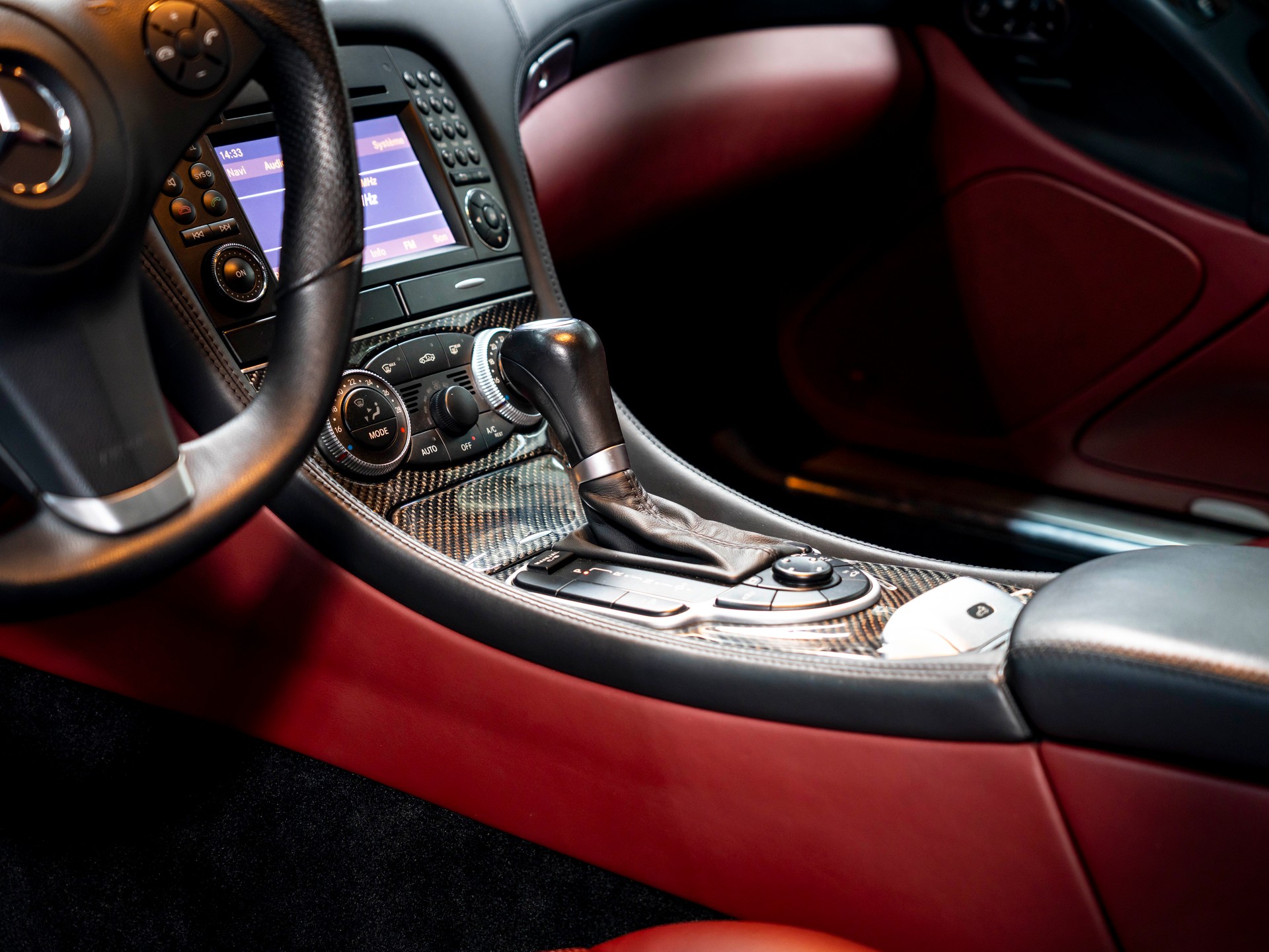 MERCEDES-BENZ SL 65 AMG Speedshift-image-24