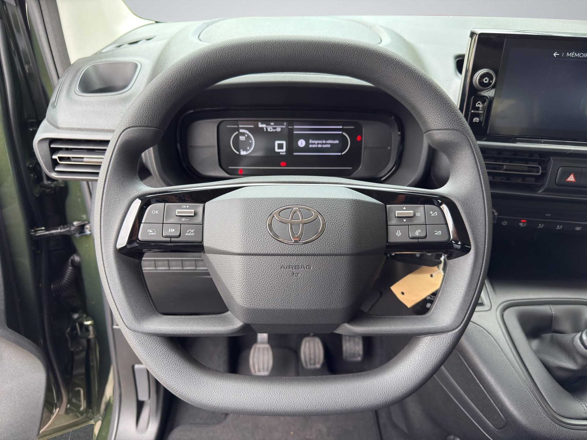 TOYOTA Proace City Verso L1 1.2 110 Comfort-image-9