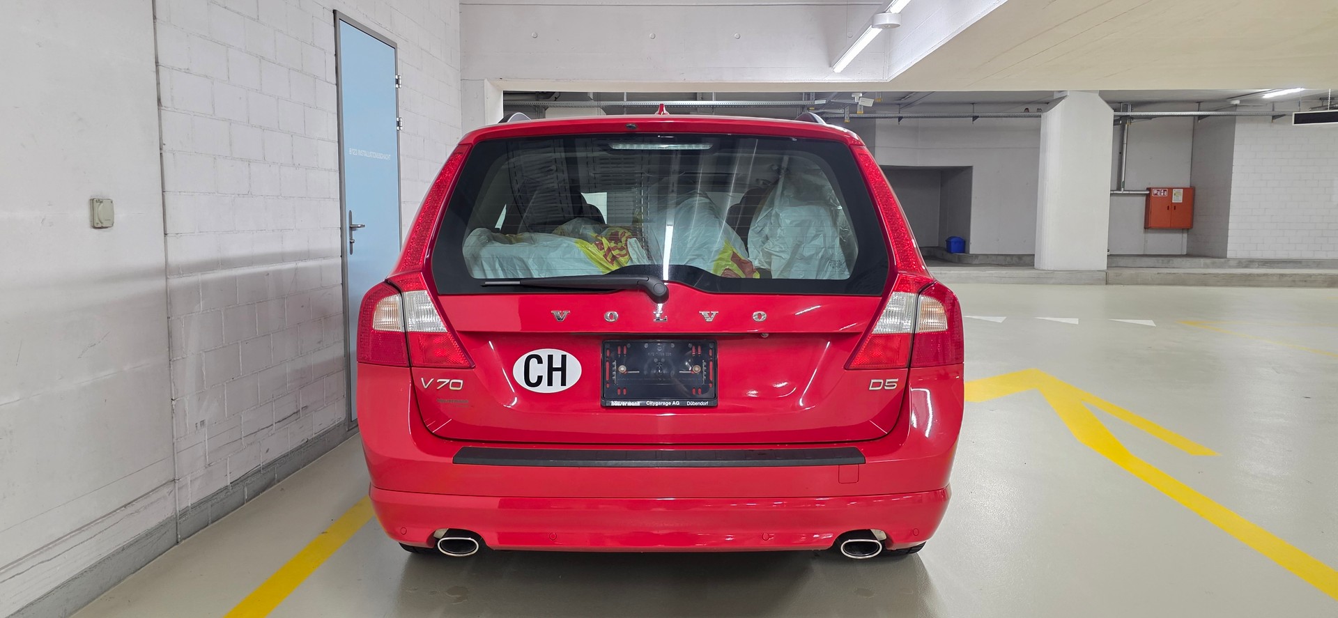 VOLVO V70 D5 Summum-image-3