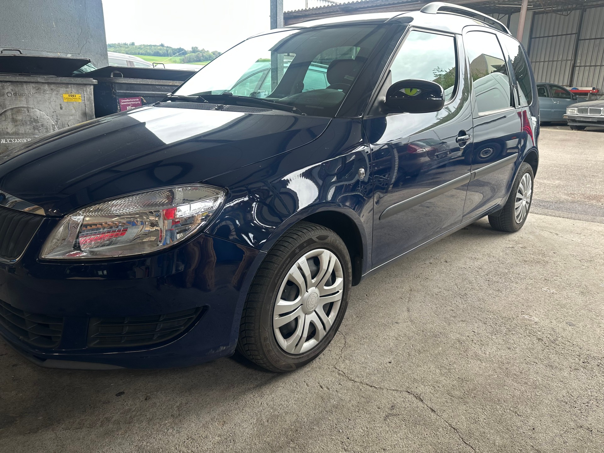 SKODA Roomster 1.6 TDI Magic-image-4