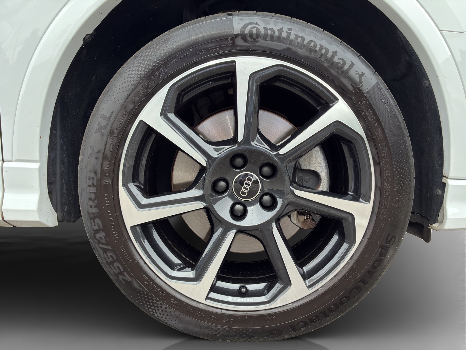 AUDI Q3 Sportback 45 TFSI e S line S-tronic-image-15