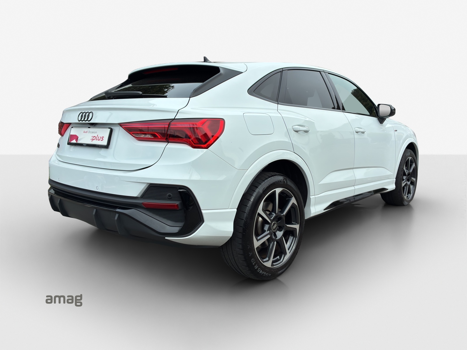 AUDI Q3 Sportback 45 TFSI e S line S-tronic-image-4
