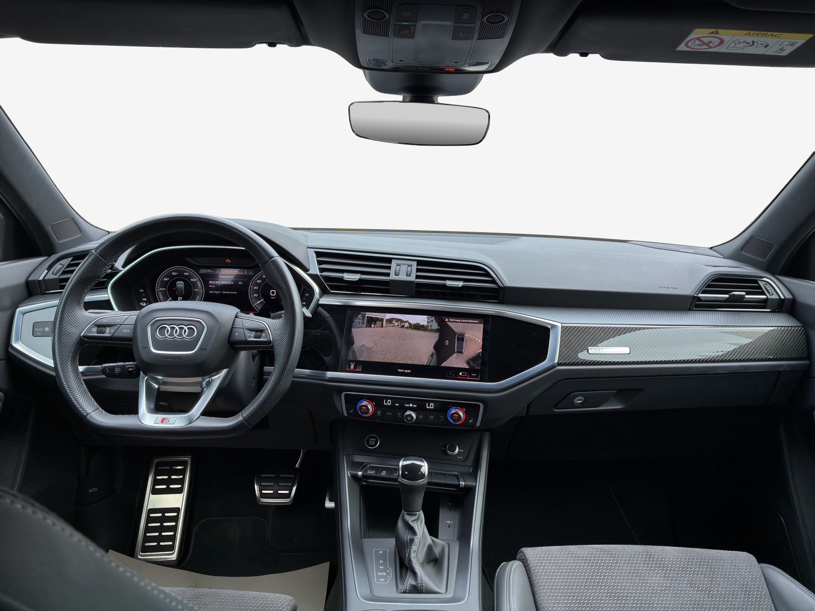 AUDI Q3 Sportback 45 TFSI e S line S-tronic-image-8