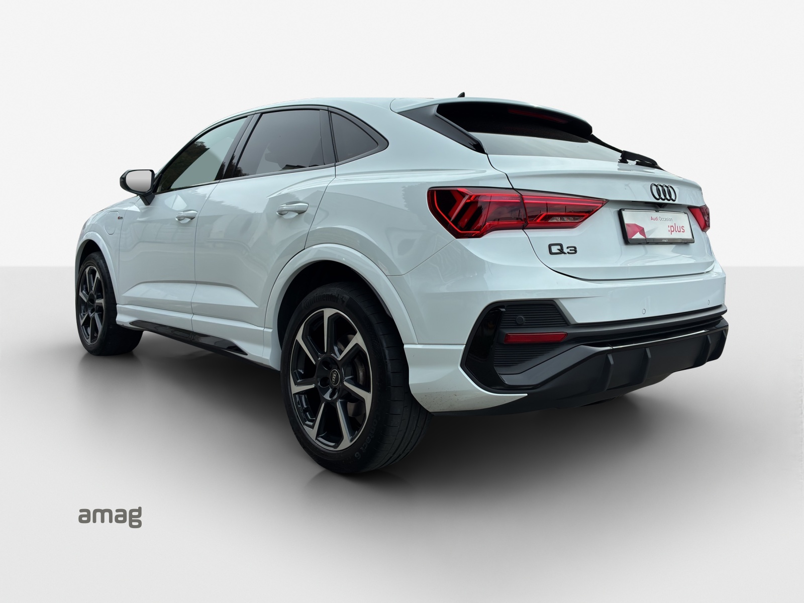 AUDI Q3 Sportback 45 TFSI e S line S-tronic-image-2