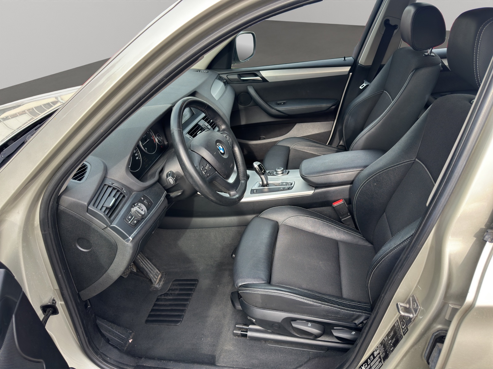BMW X3 xDrive 20d Steptronic-image-10