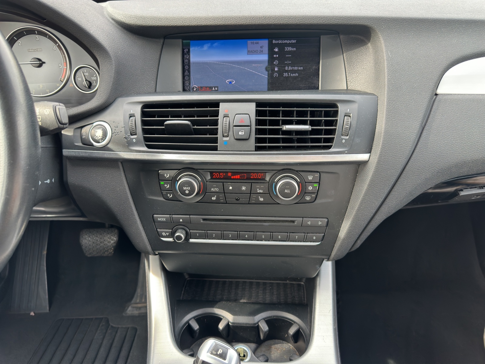 BMW X3 xDrive 20d Steptronic-image-12